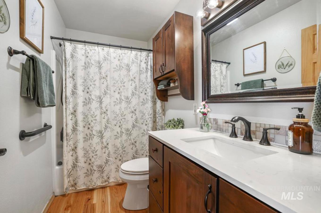 2097 E 2500 N Property Photo 13