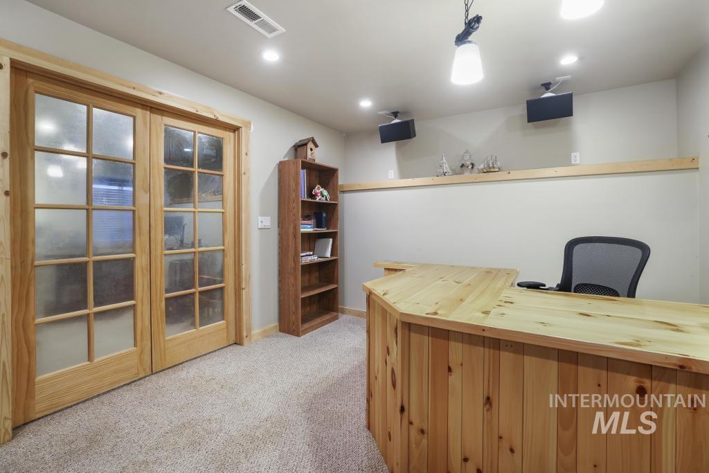 2097 E 2500 N Property Photo 19