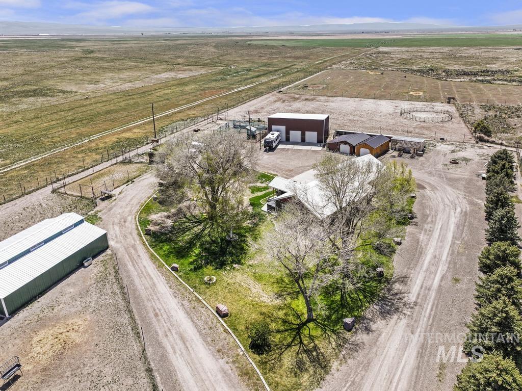 2097 E 2500 N Property Photo 42