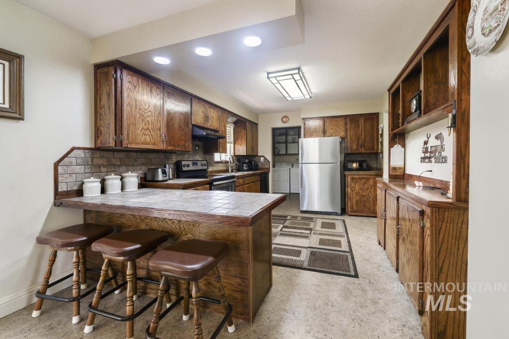 2148 Alta Vista Circle Property Photo 11