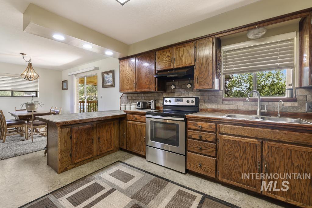 2148 Alta Vista Circle Property Photo 14