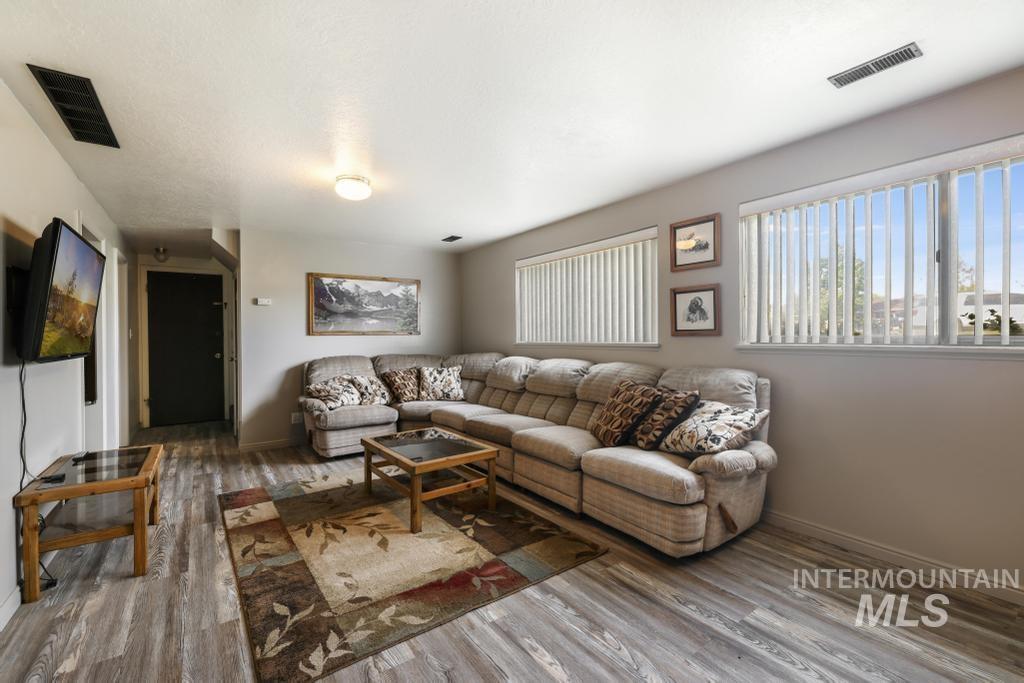 2148 Alta Vista Circle Property Photo 26