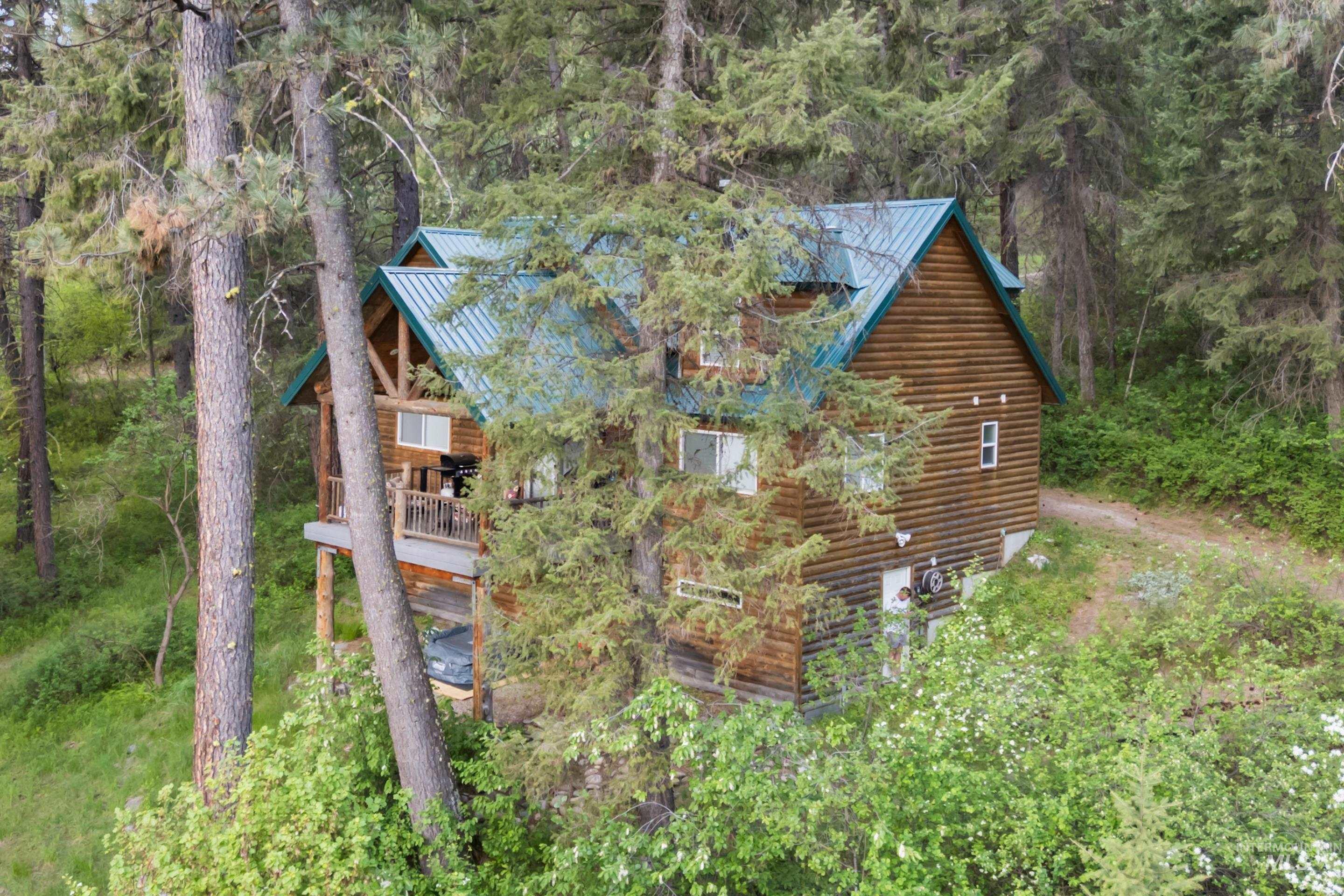 9 Deer Valley Rd. Property Photo 6