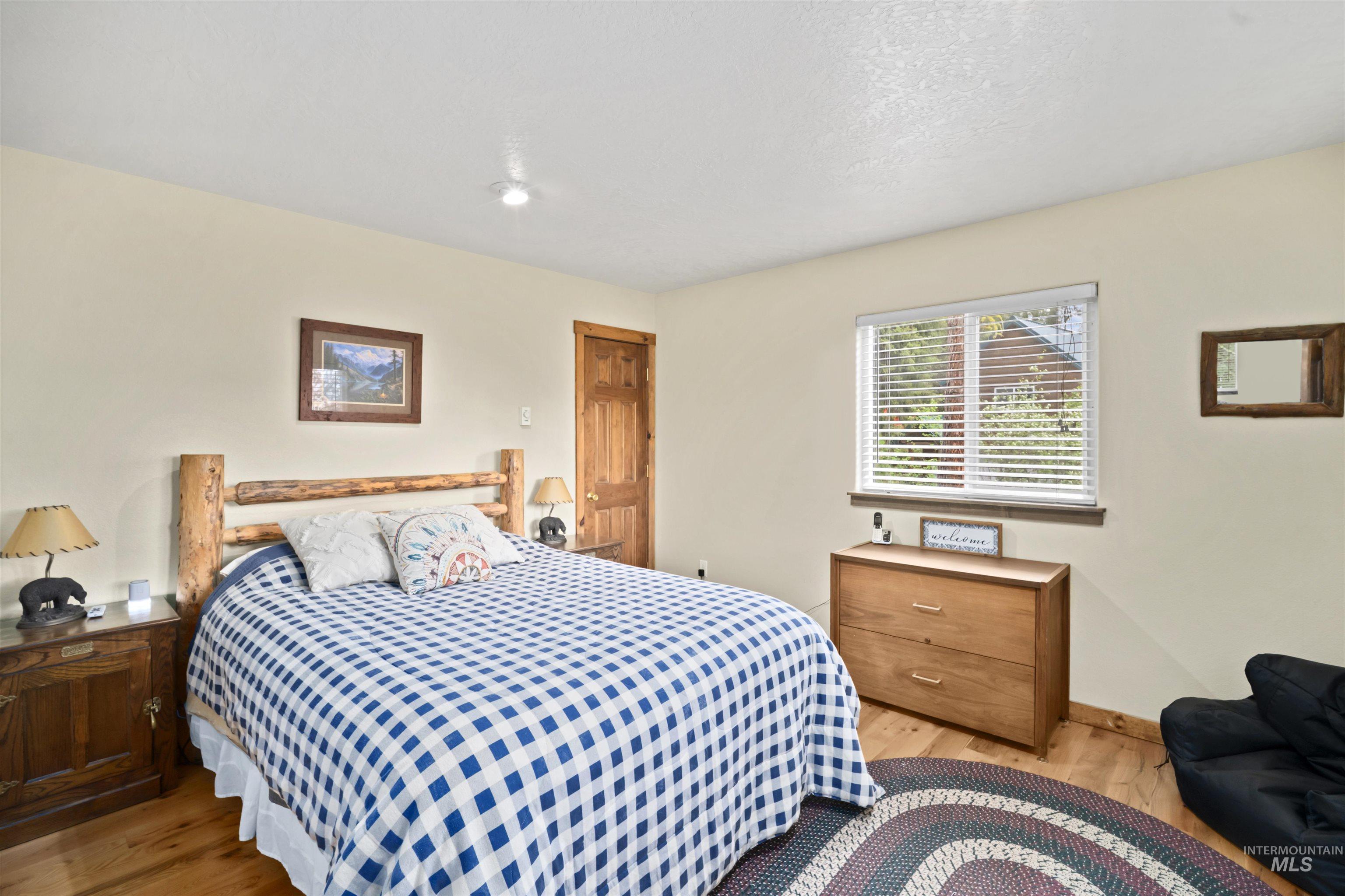 9 Deer Valley Rd. Property Photo 12