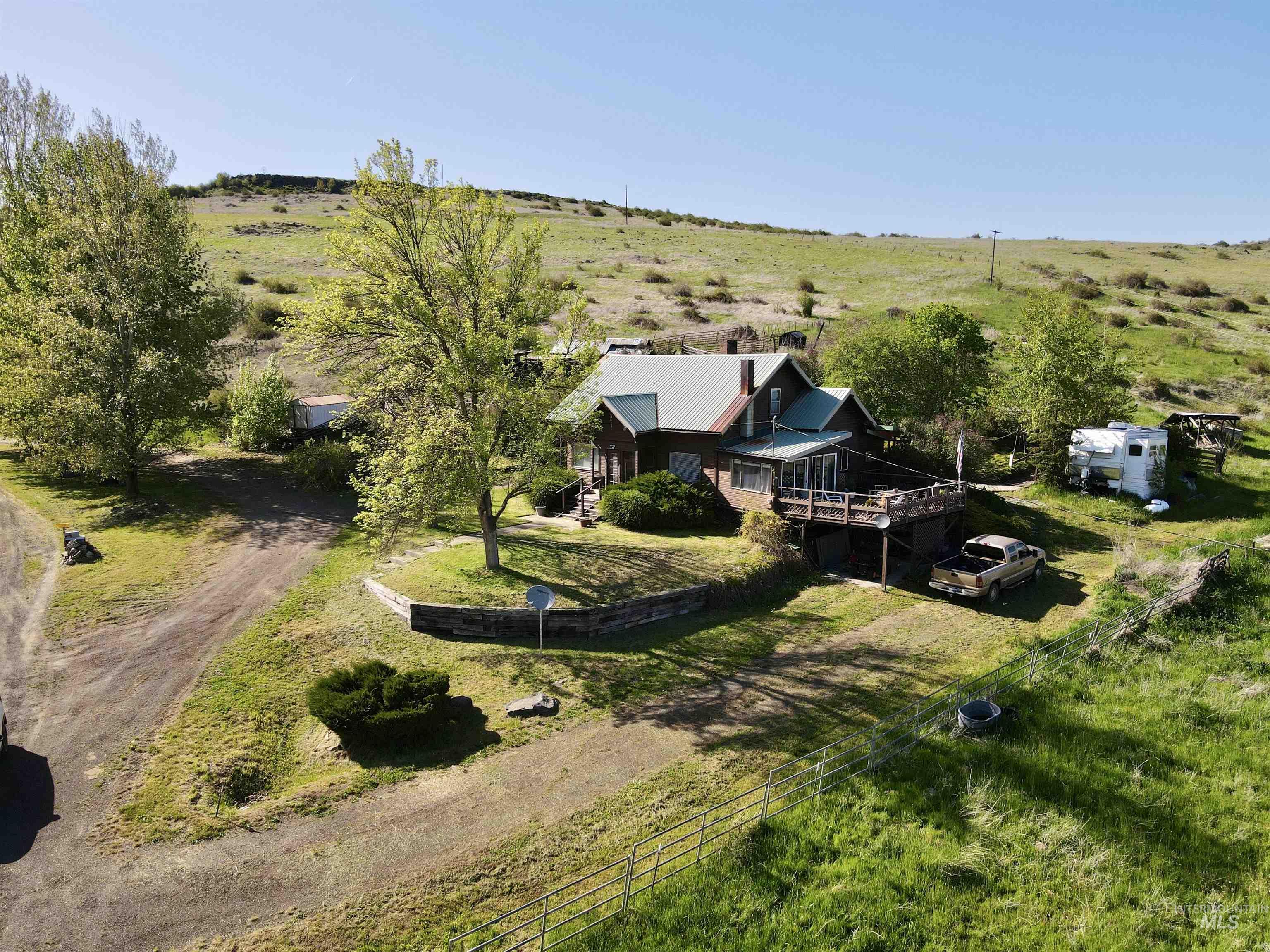 1349 Reservation Line Road Property Photo 5