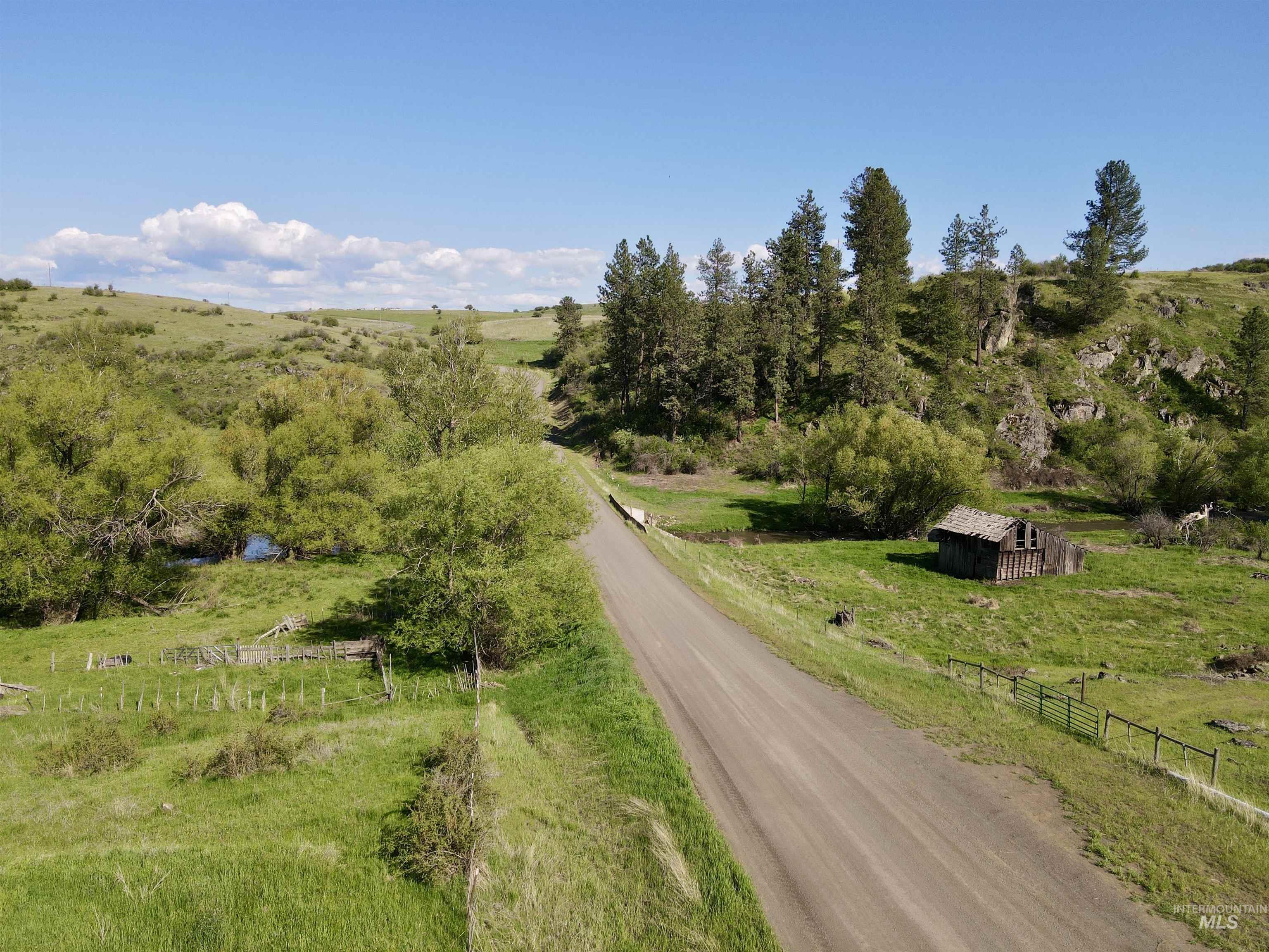 1349 Reservation Line Road Property Photo 15