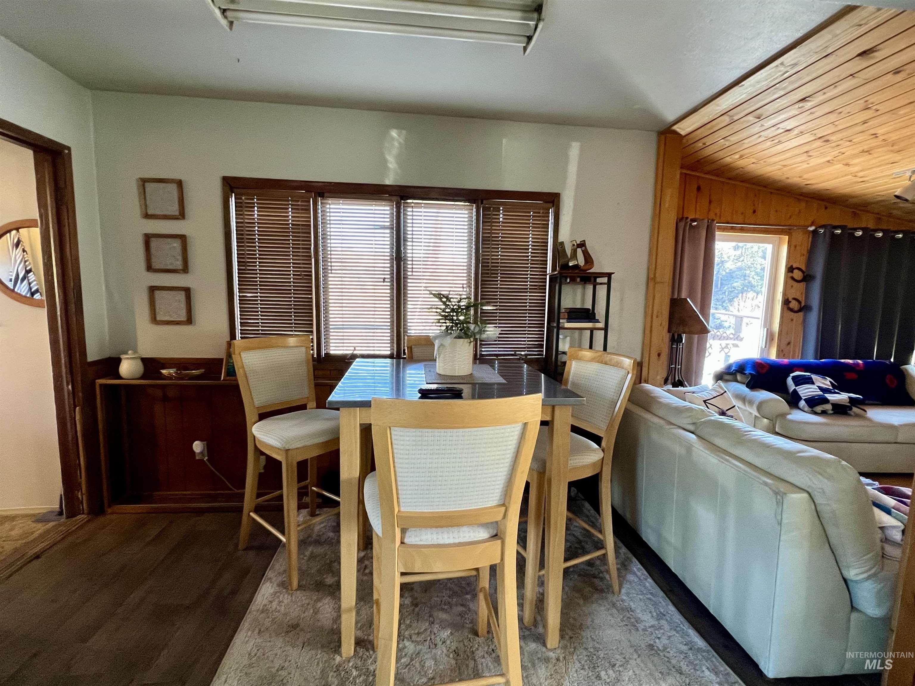 1349 Reservation Line Road Property Photo 18