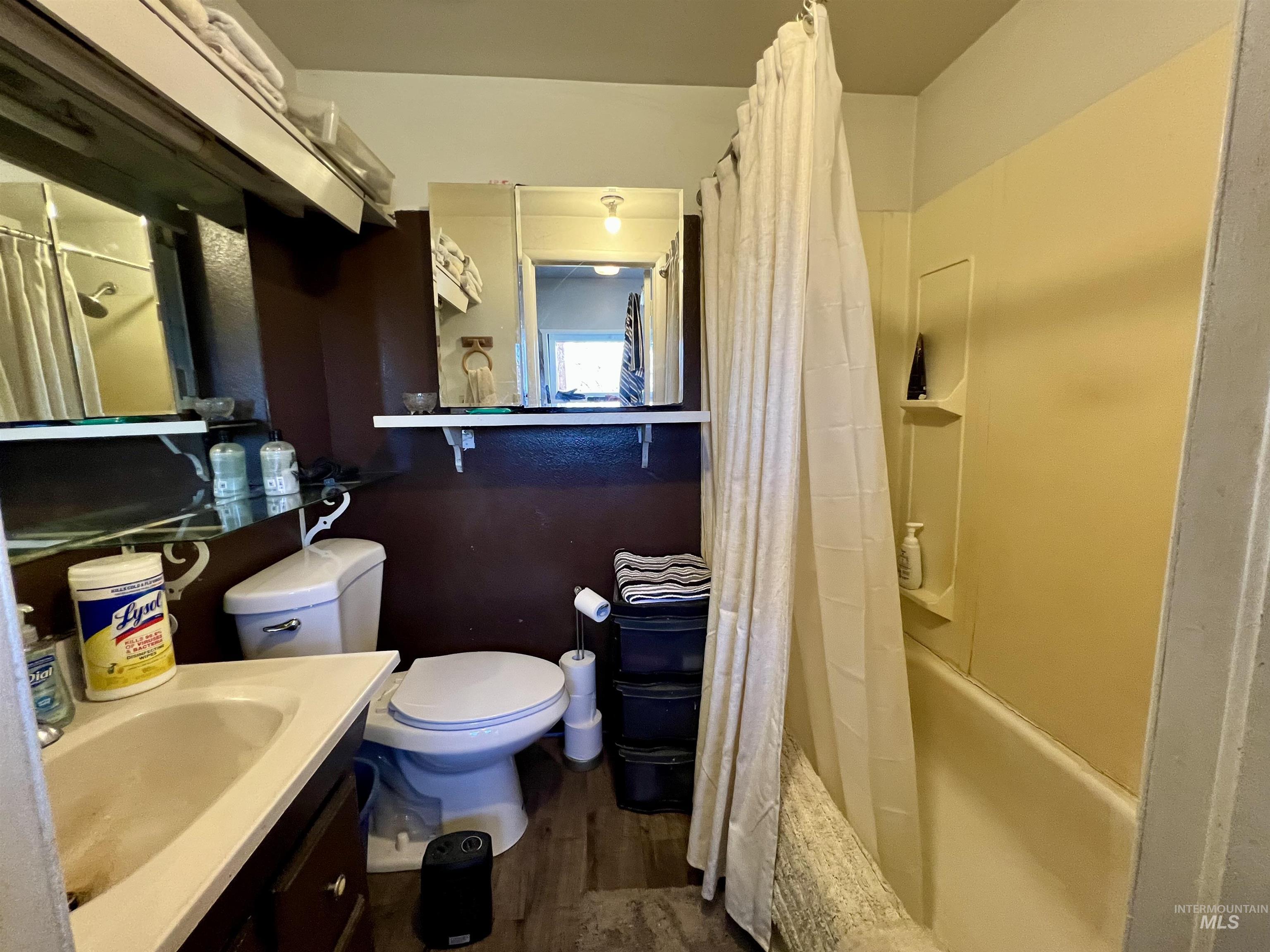 1349 Reservation Line Road Property Photo 26