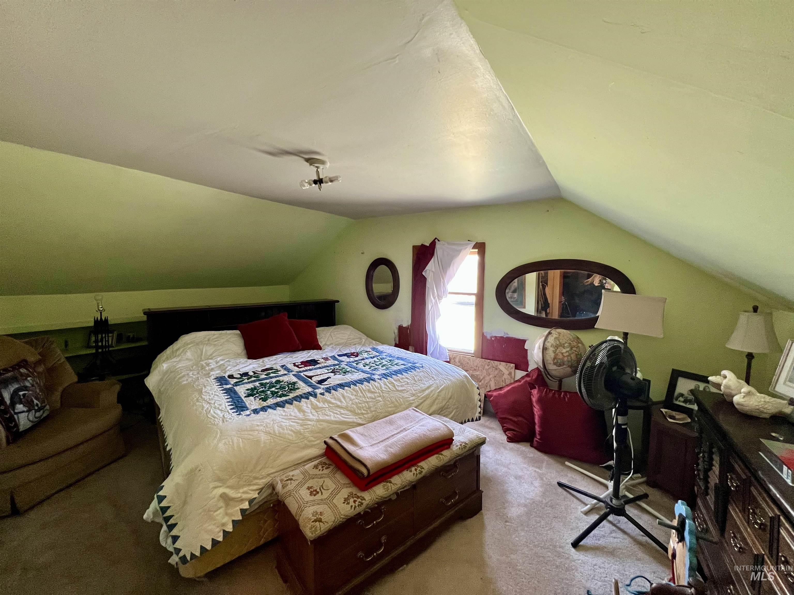 1349 Reservation Line Road Property Photo 32