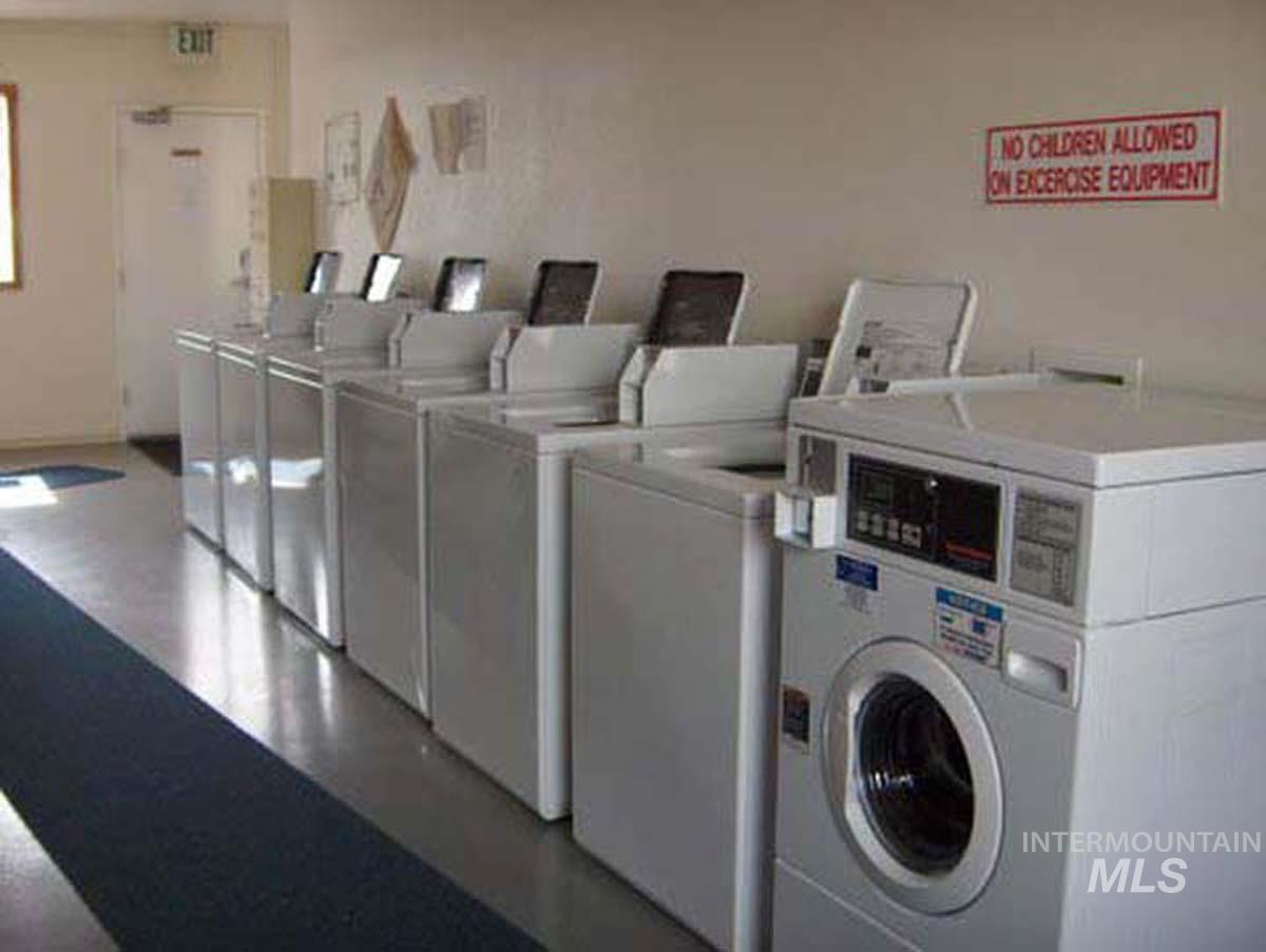 8 P Street Property Photo 14