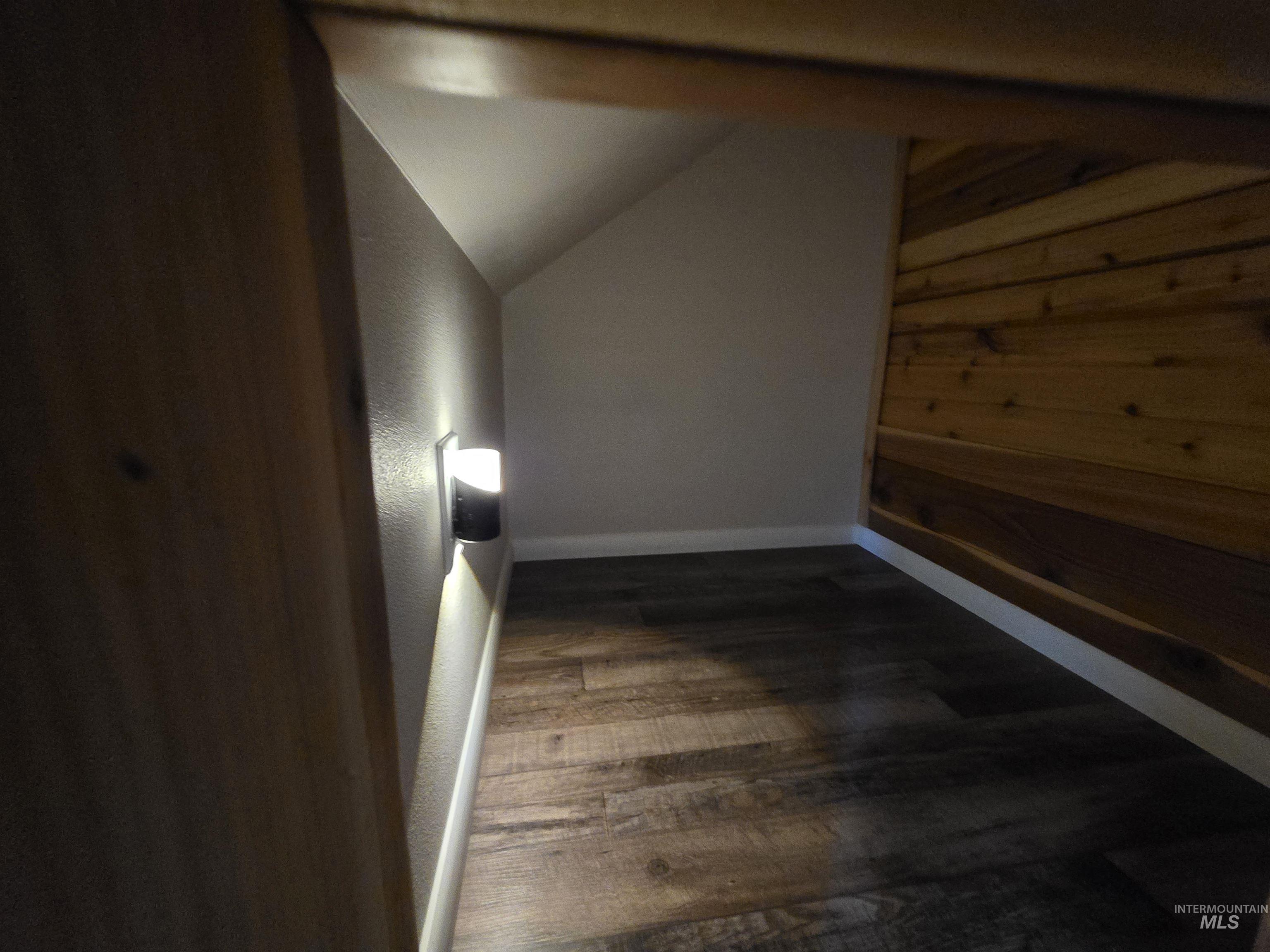 107 Pine Rd Property Photo 20
