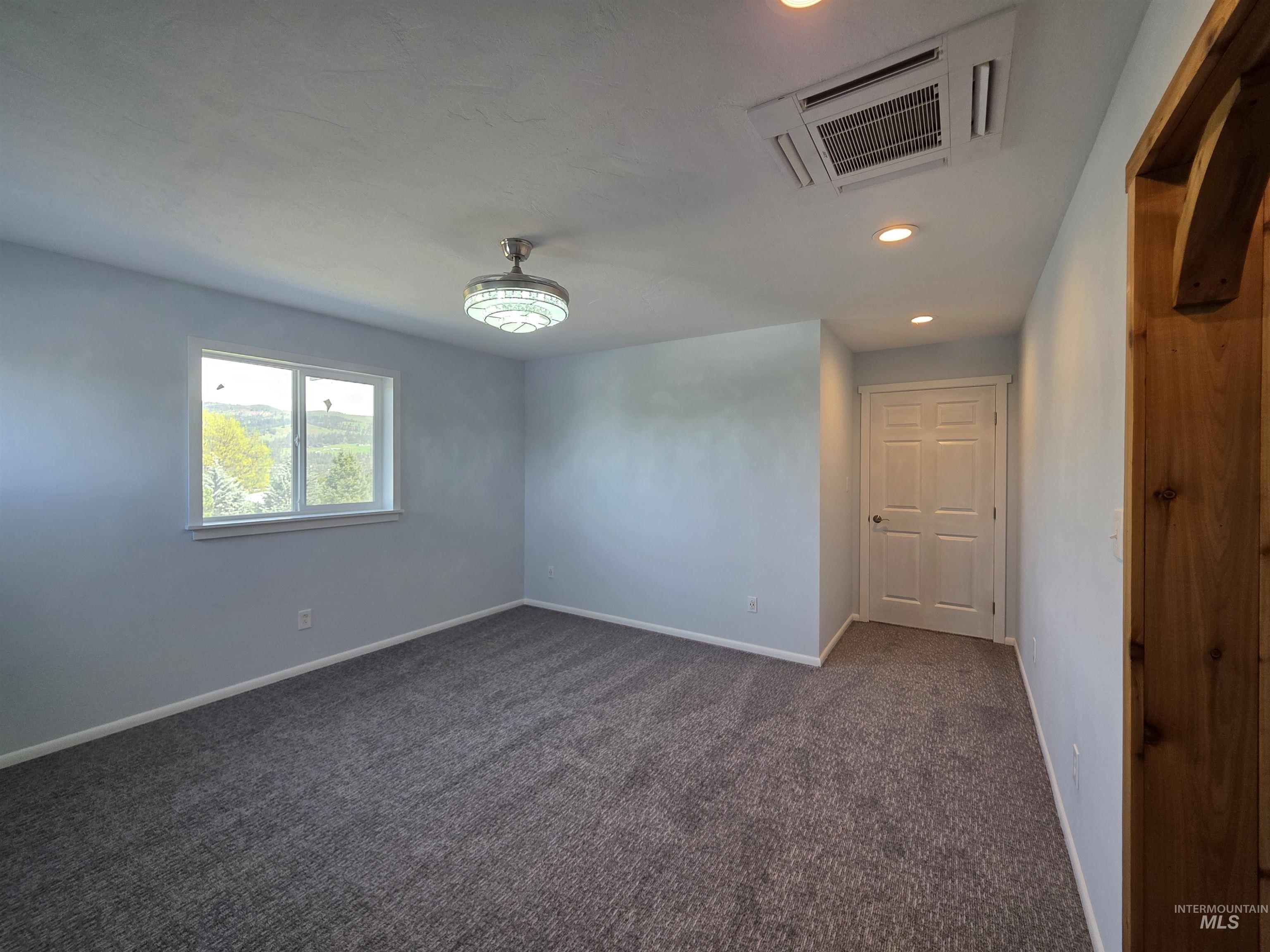 107 Pine Rd Property Photo 23