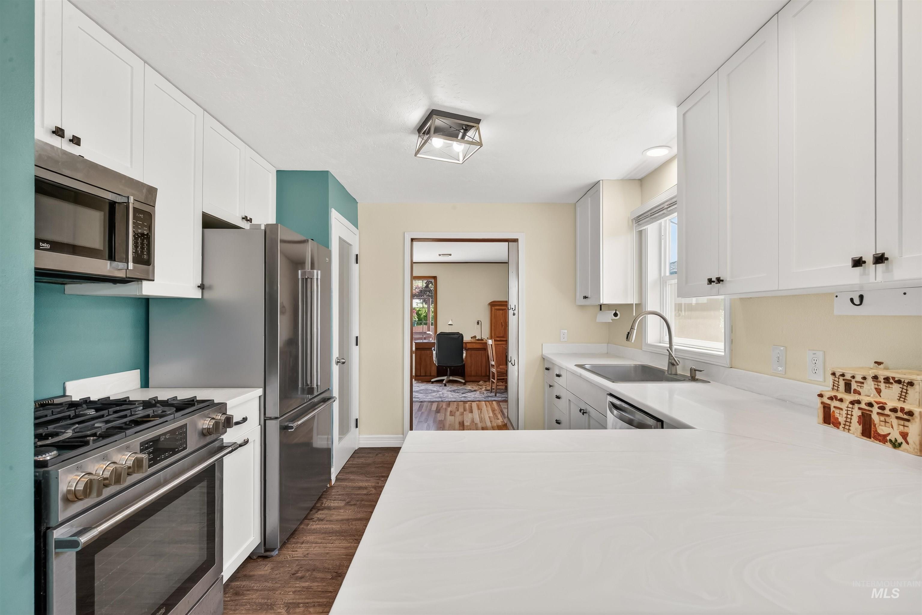 1241 5th Street Property Photo 11