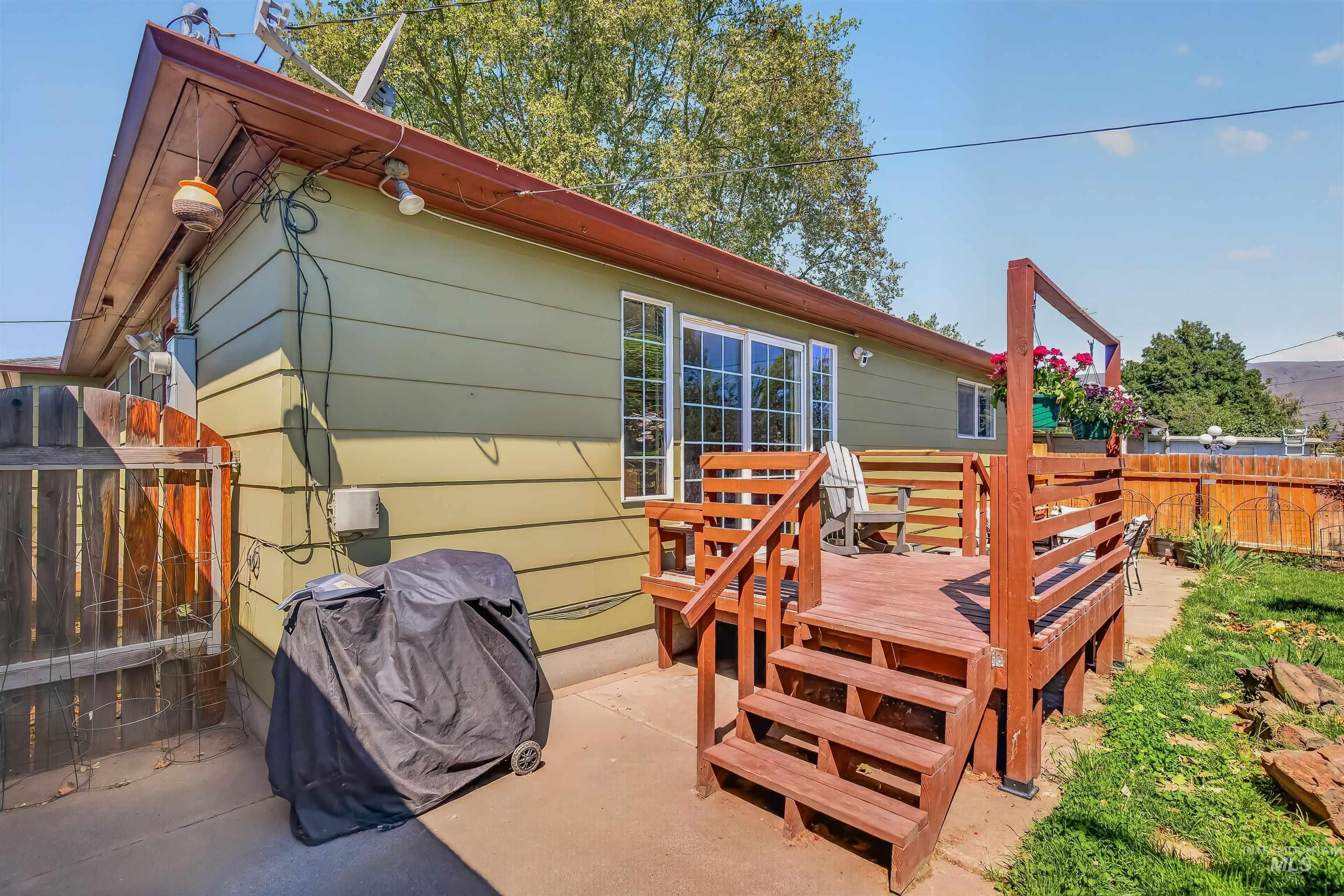 1241 5th Street Property Photo 35
