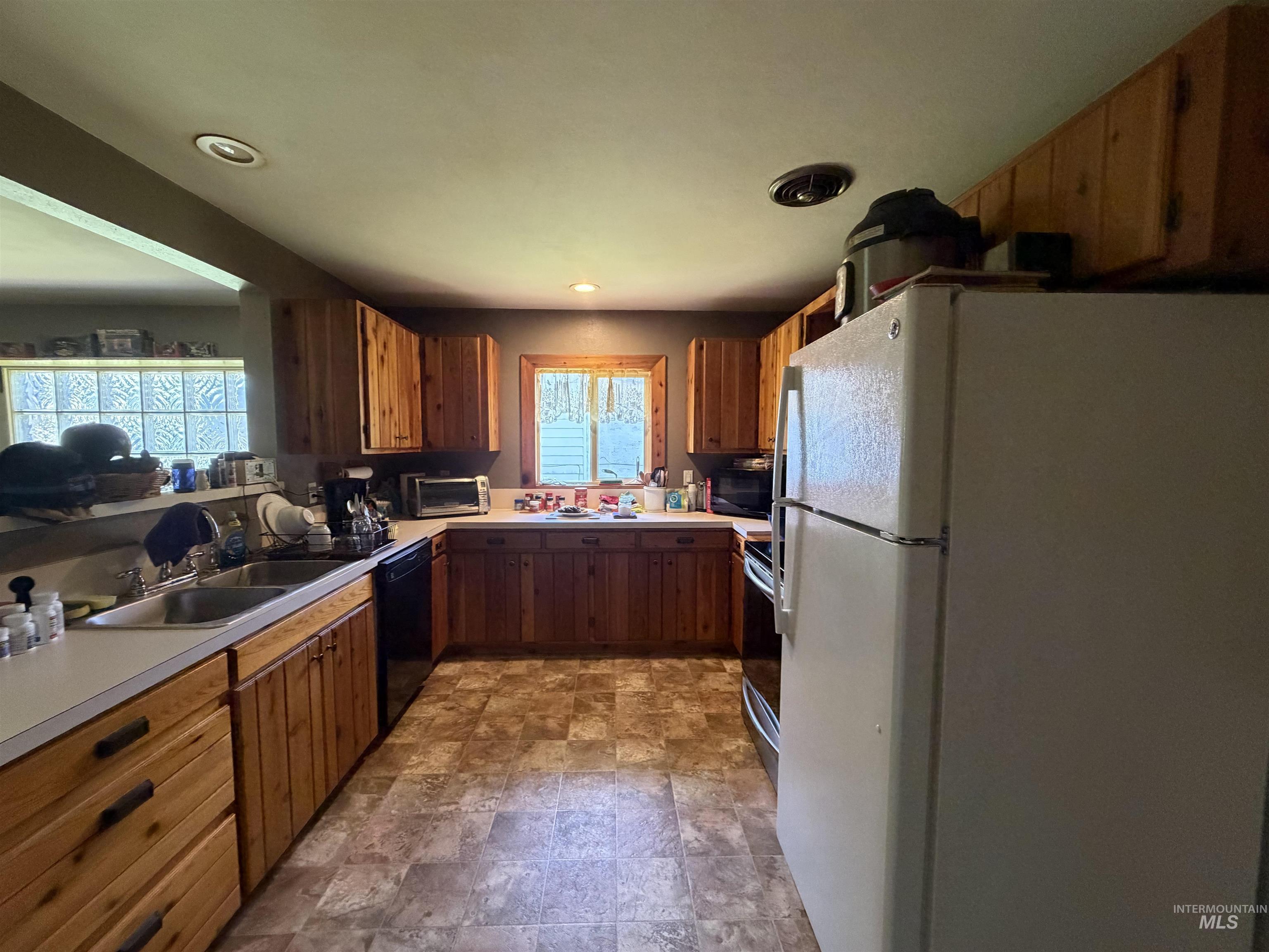 812 Maple Street Property Photo 22