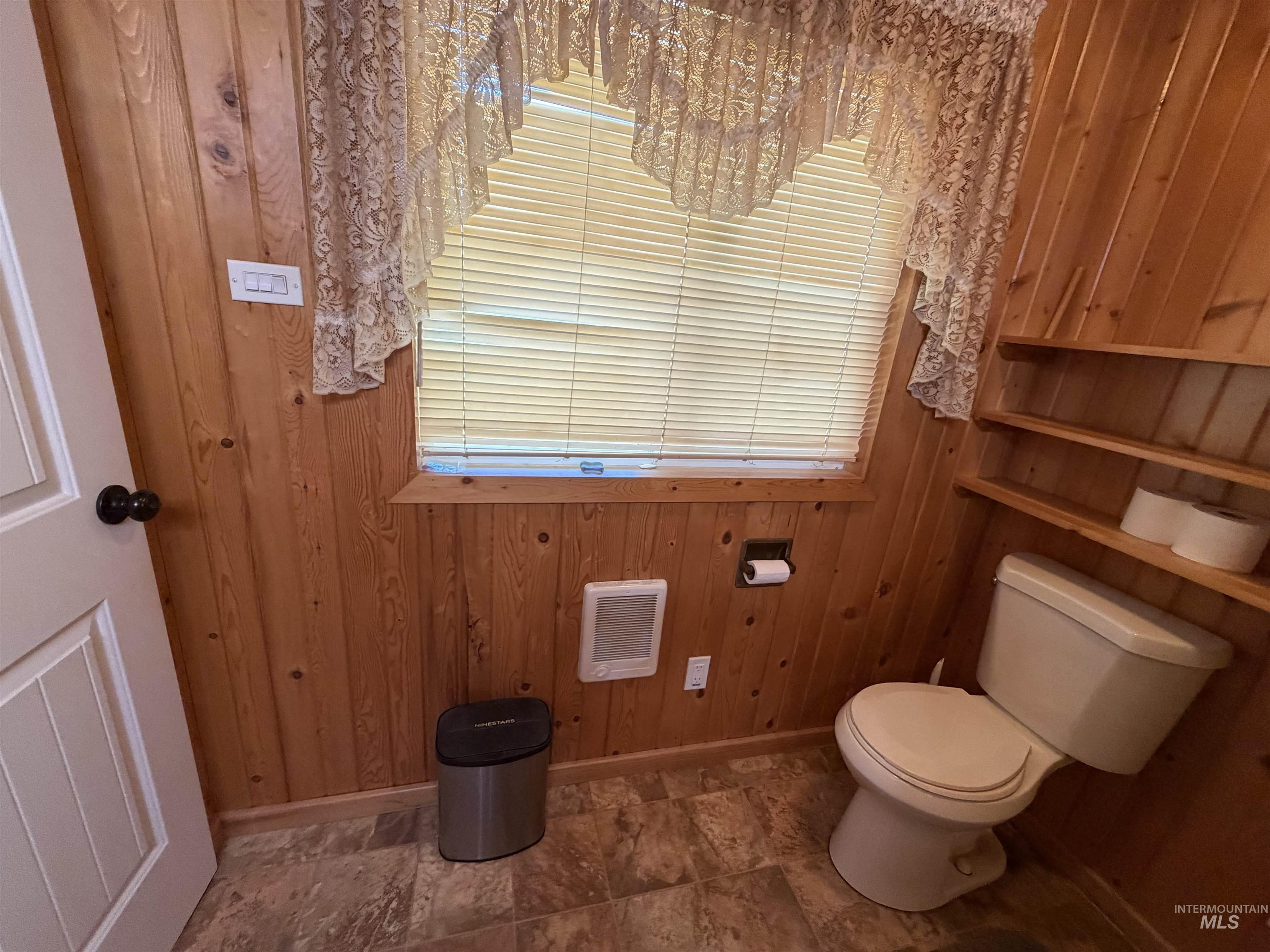 812 Maple Street Property Photo 30