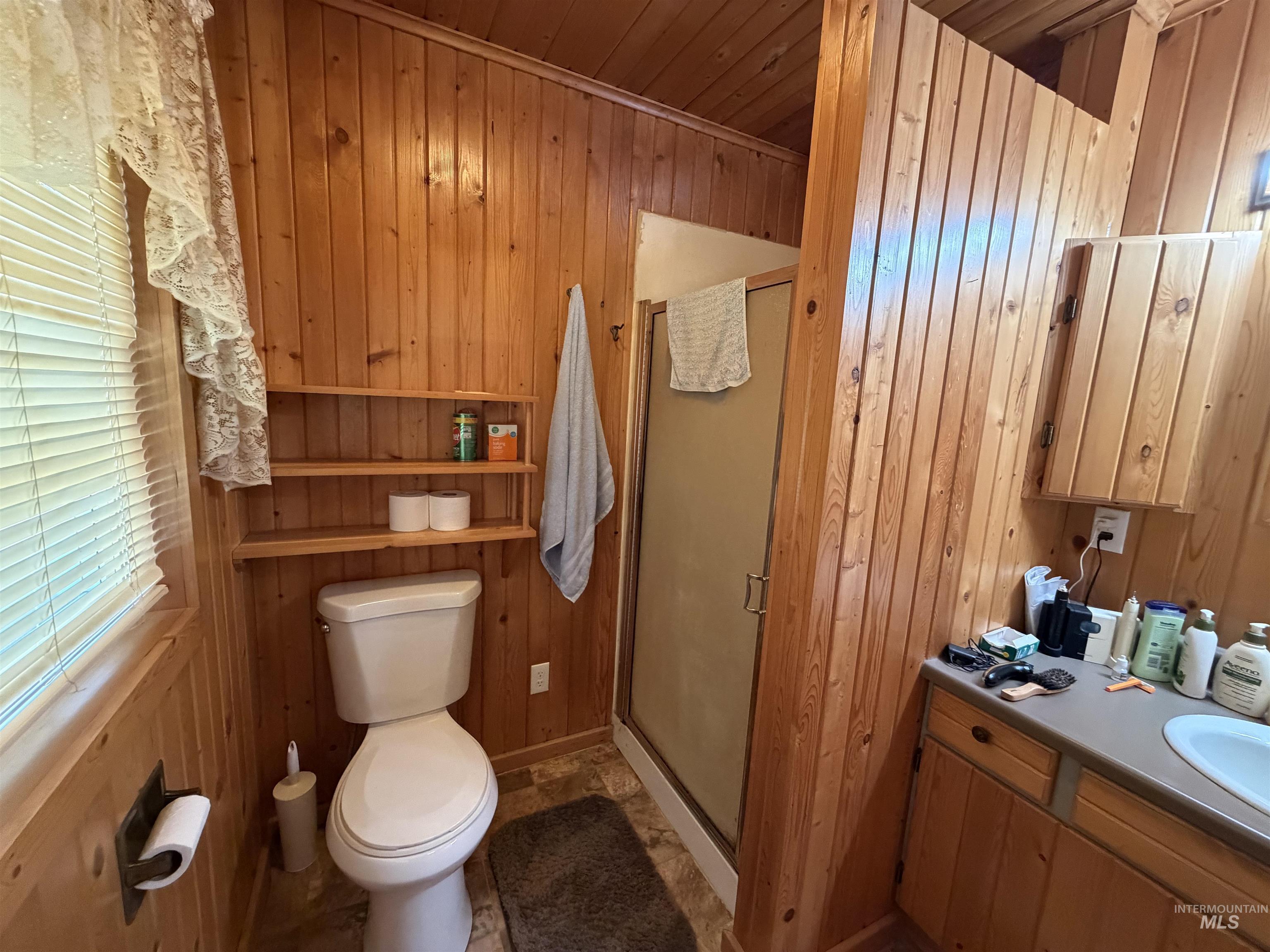 812 Maple Street Property Photo 31