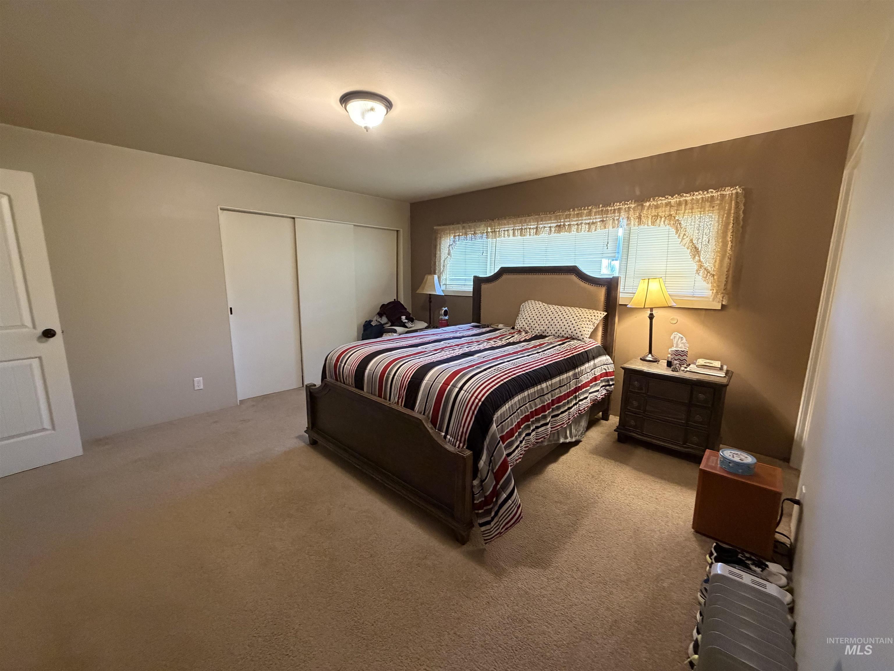 812 Maple Street Property Photo 32