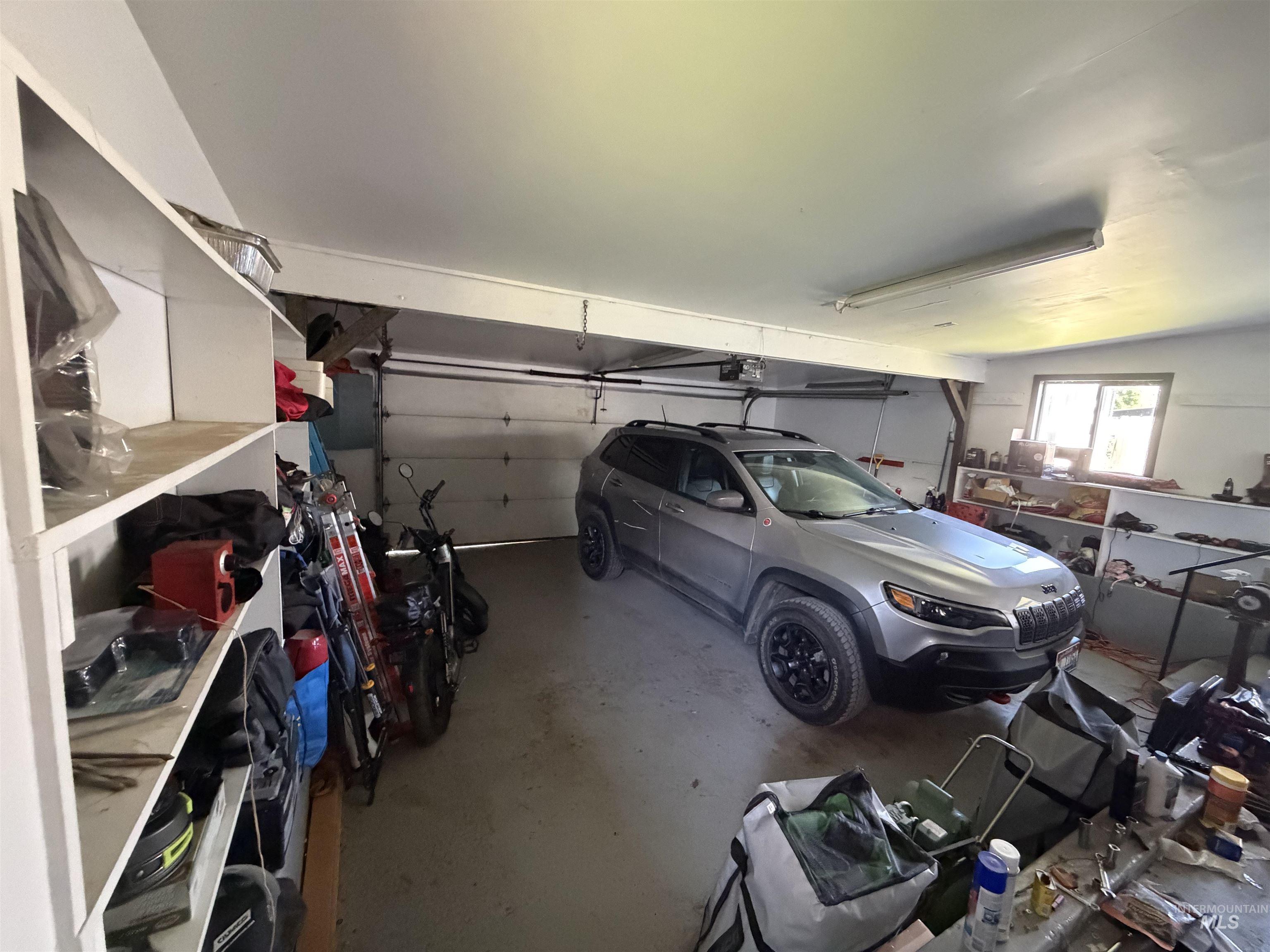 812 Maple Street Property Photo 47