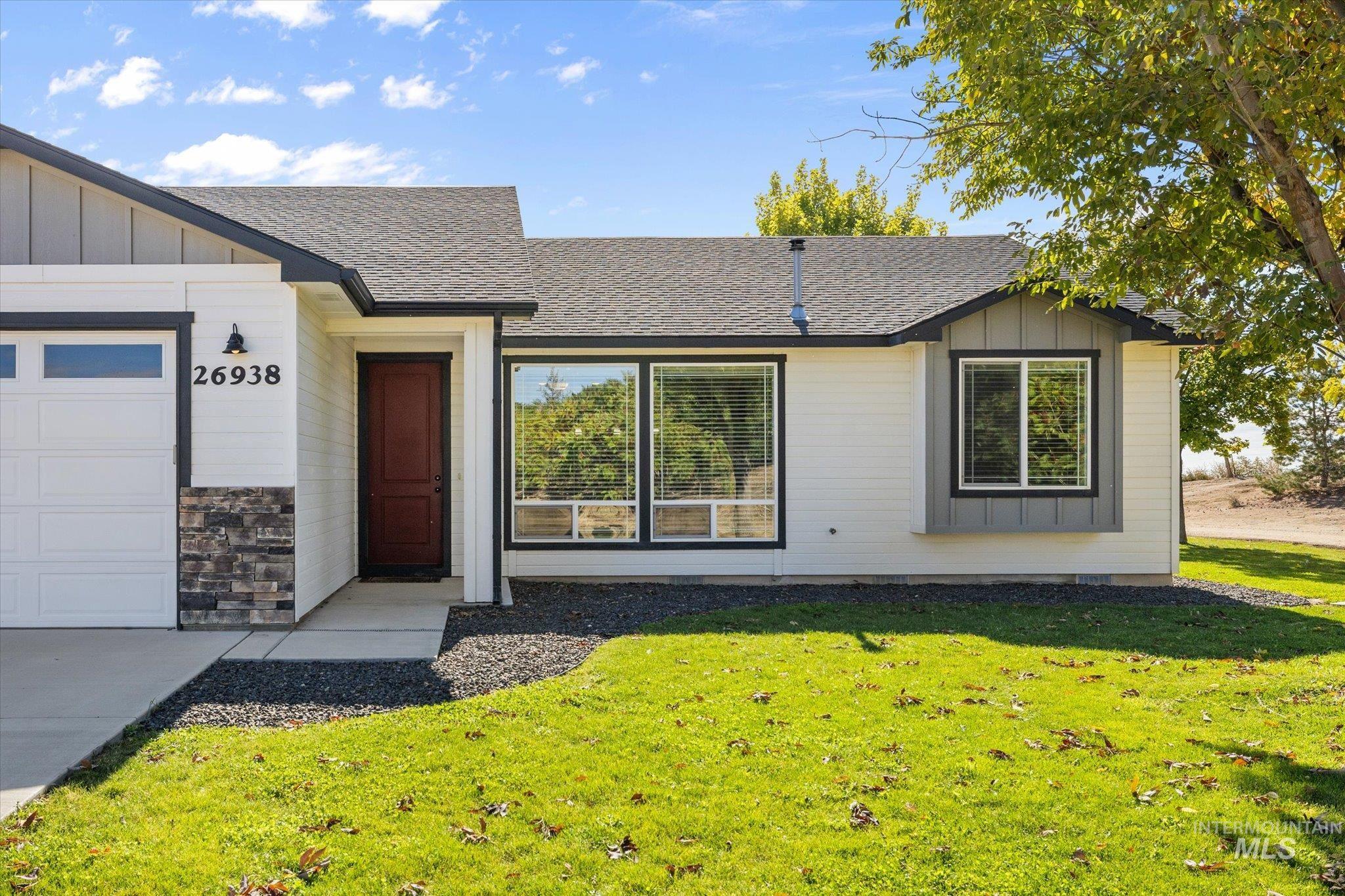 26938 Breakaway Ln Property Photo 8