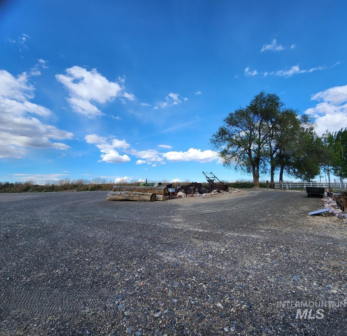 3897 W Elm Road Property Photo 12