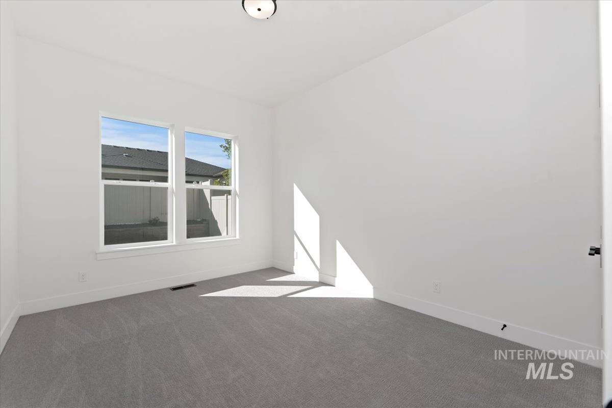 7343 Powell Pl Property Photo 28