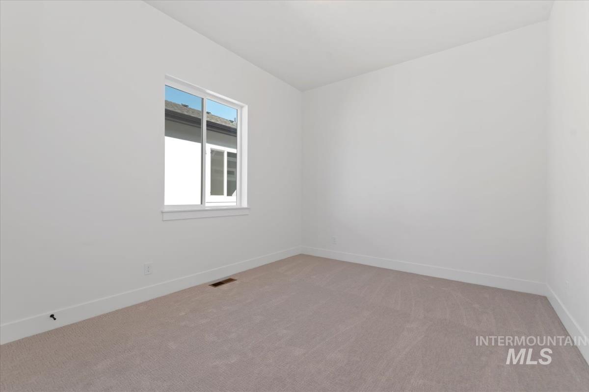 7343 Powell Pl Property Photo 33
