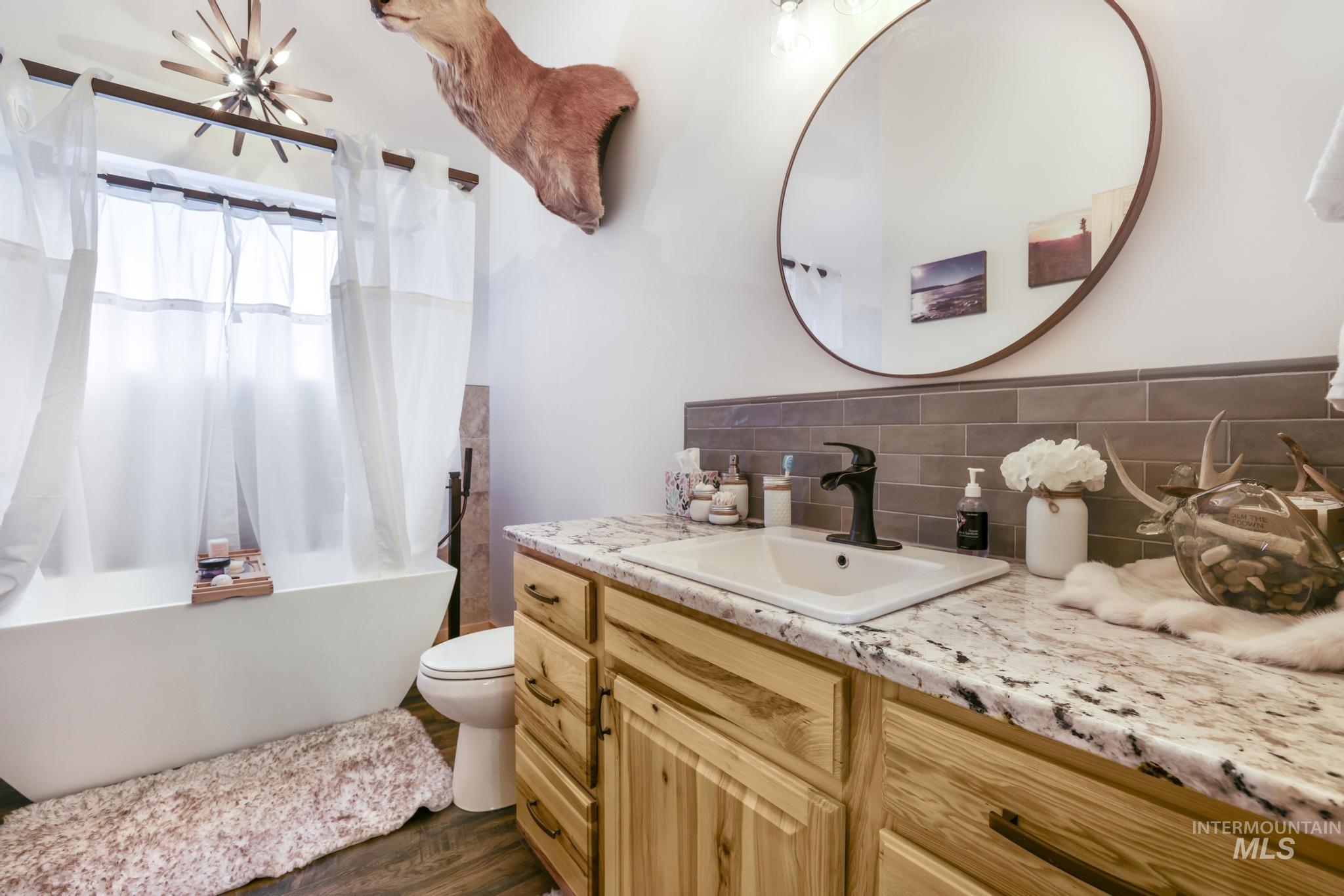 2527 E 1700 N 2527 E 1700 N Property Photo 19