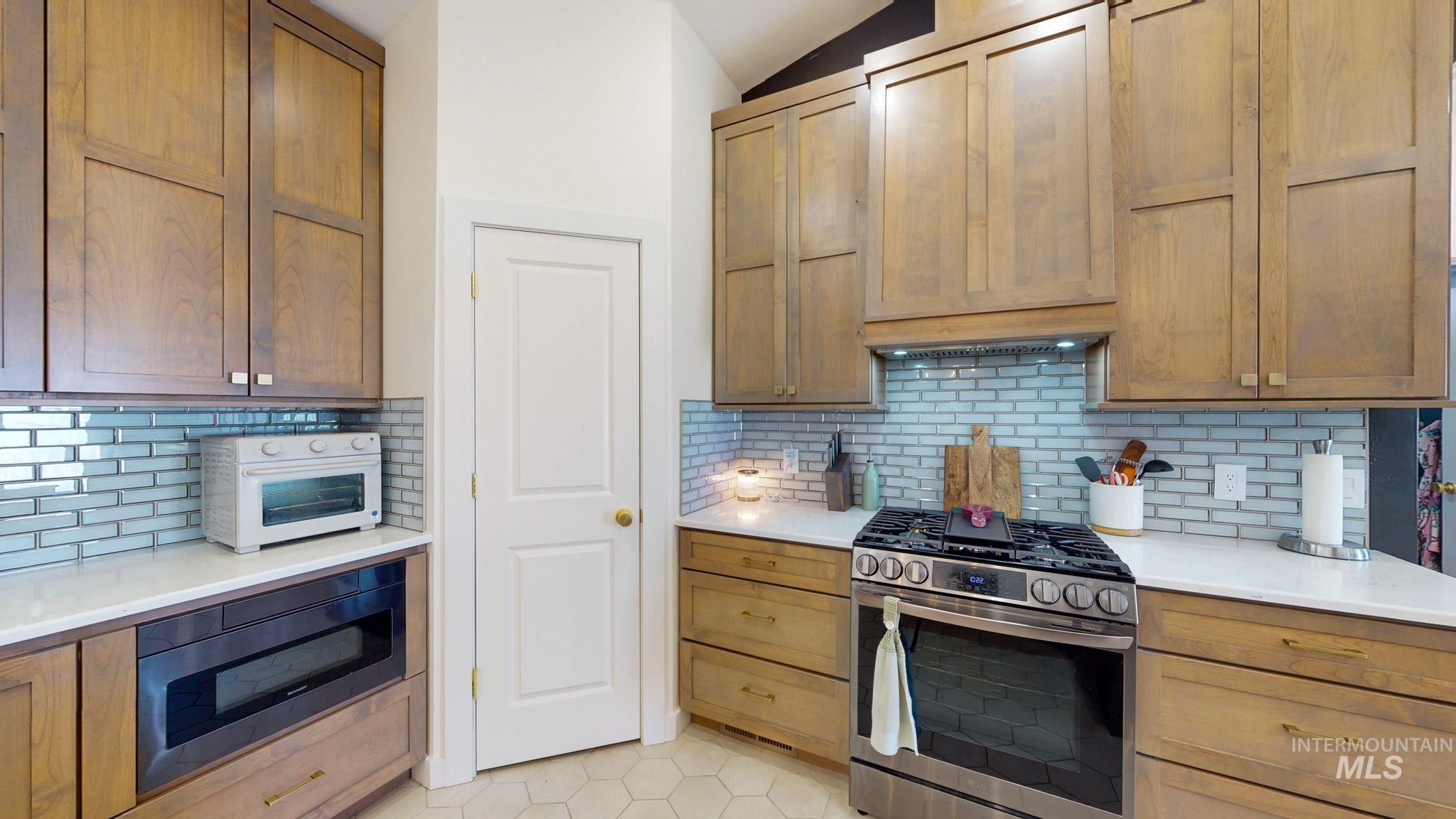 1412 Quartz Drive Property Photo 10