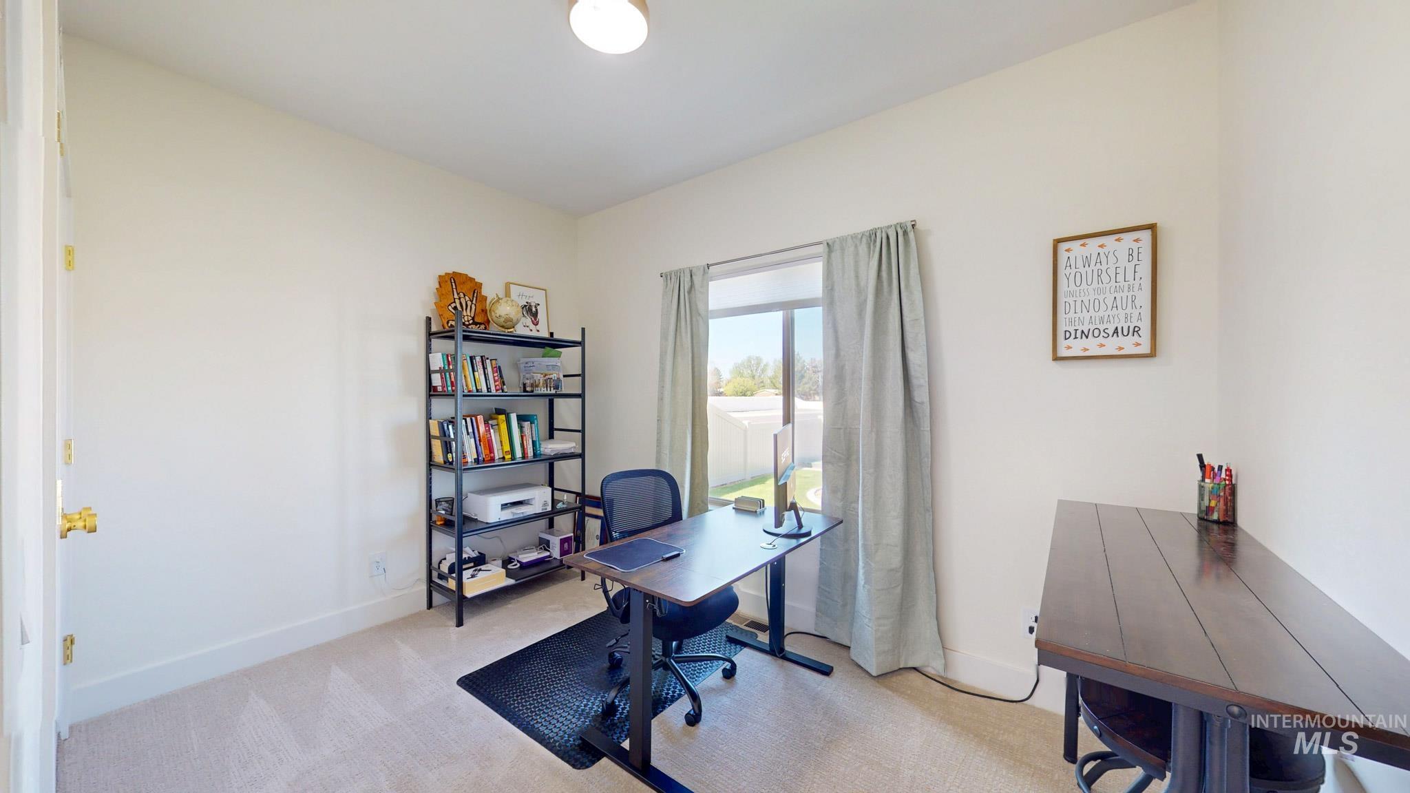 1412 Quartz Drive Property Photo 15