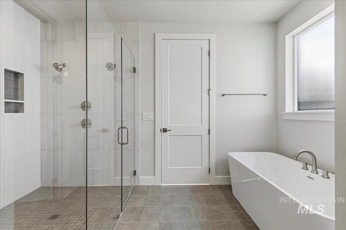 1041 W Malbar St. Property Photo 18