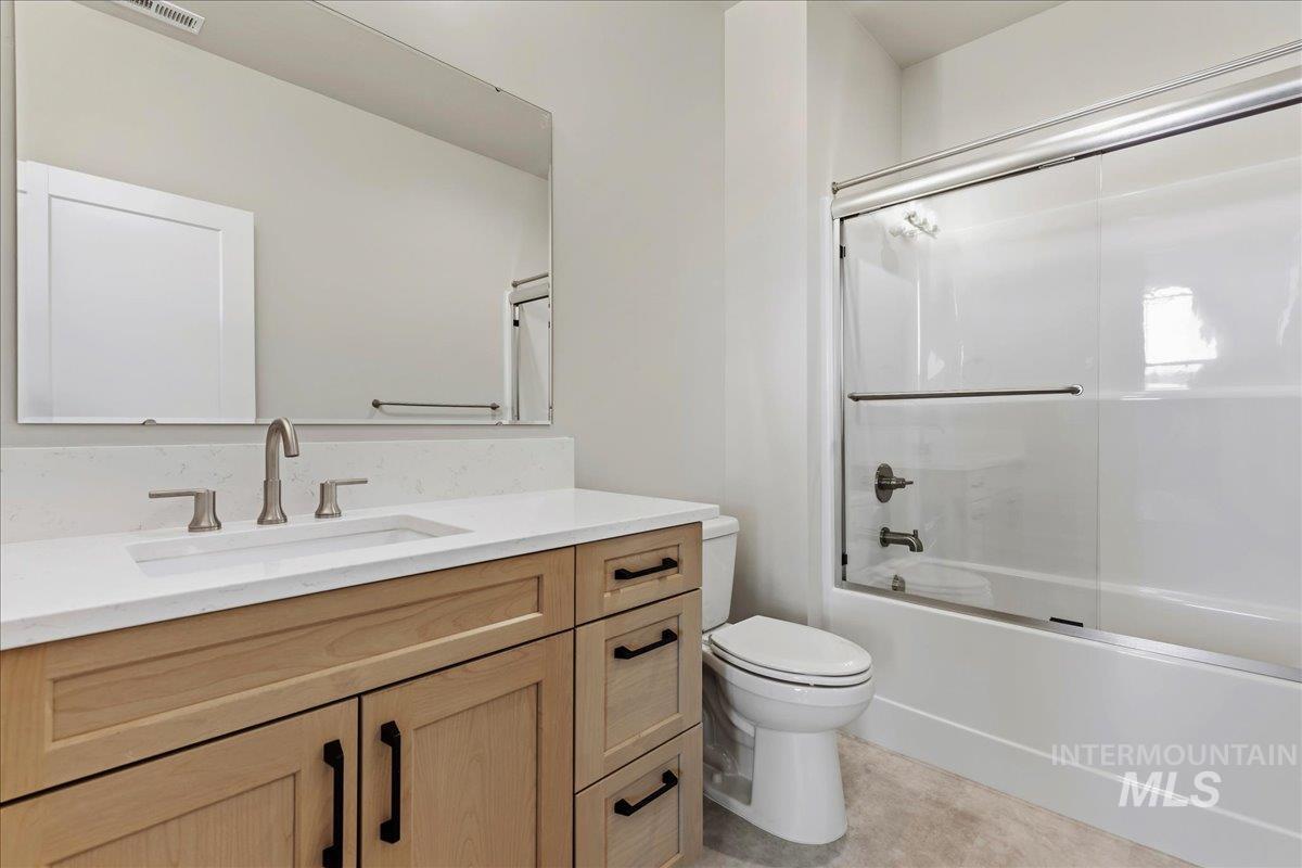 1041 W Malbar St. Property Photo 26