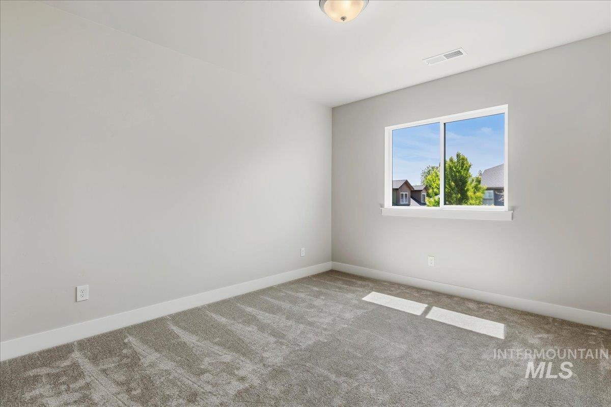 1041 W Malbar St. Property Photo 27