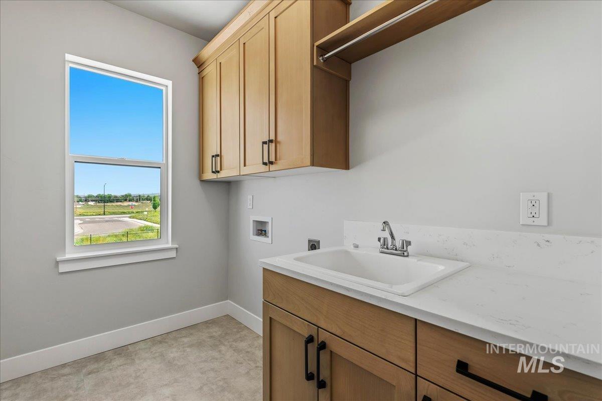 1041 W Malbar St. Property Photo 29