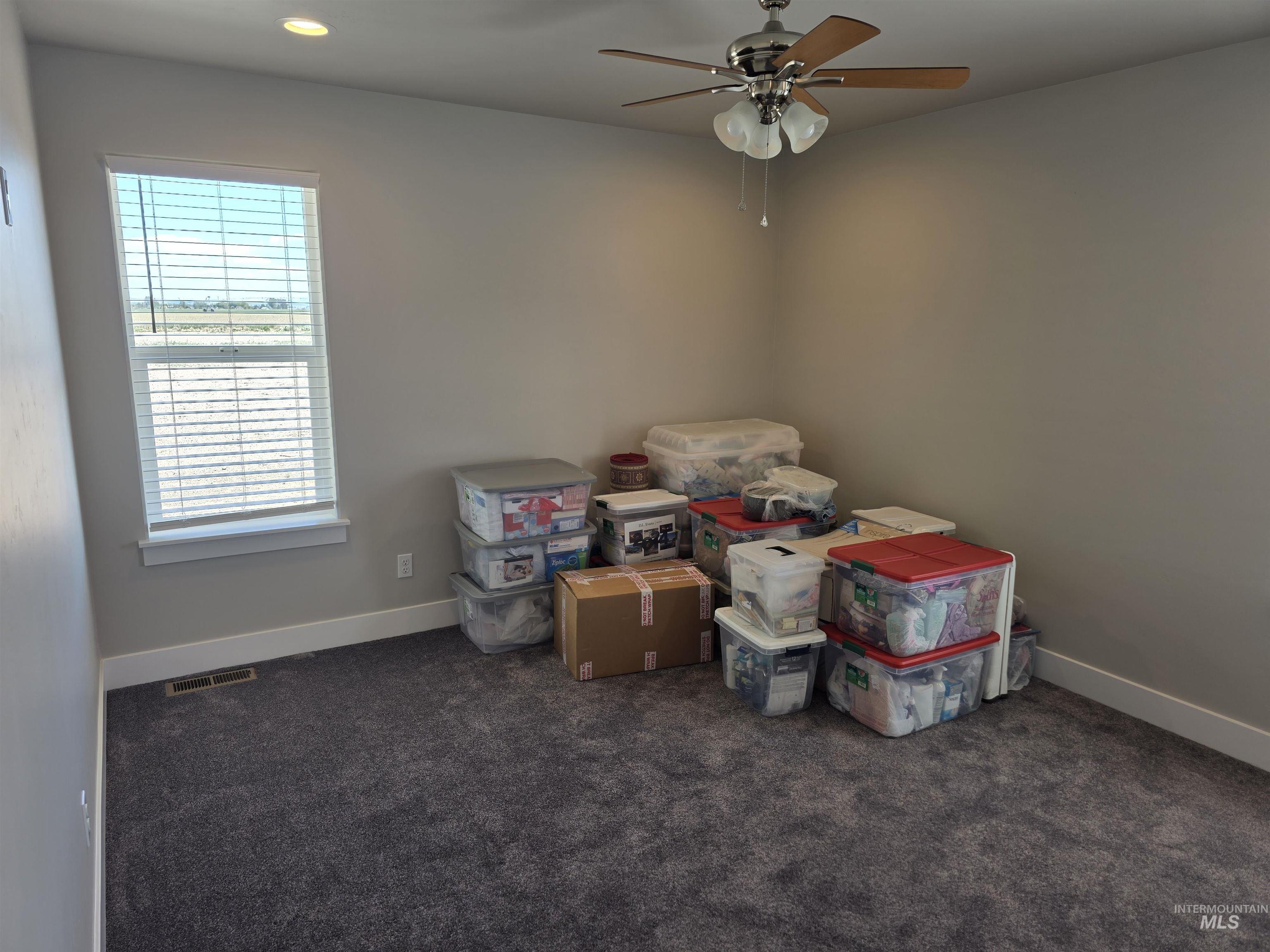 2843 E 3500 N. Property Photo 16