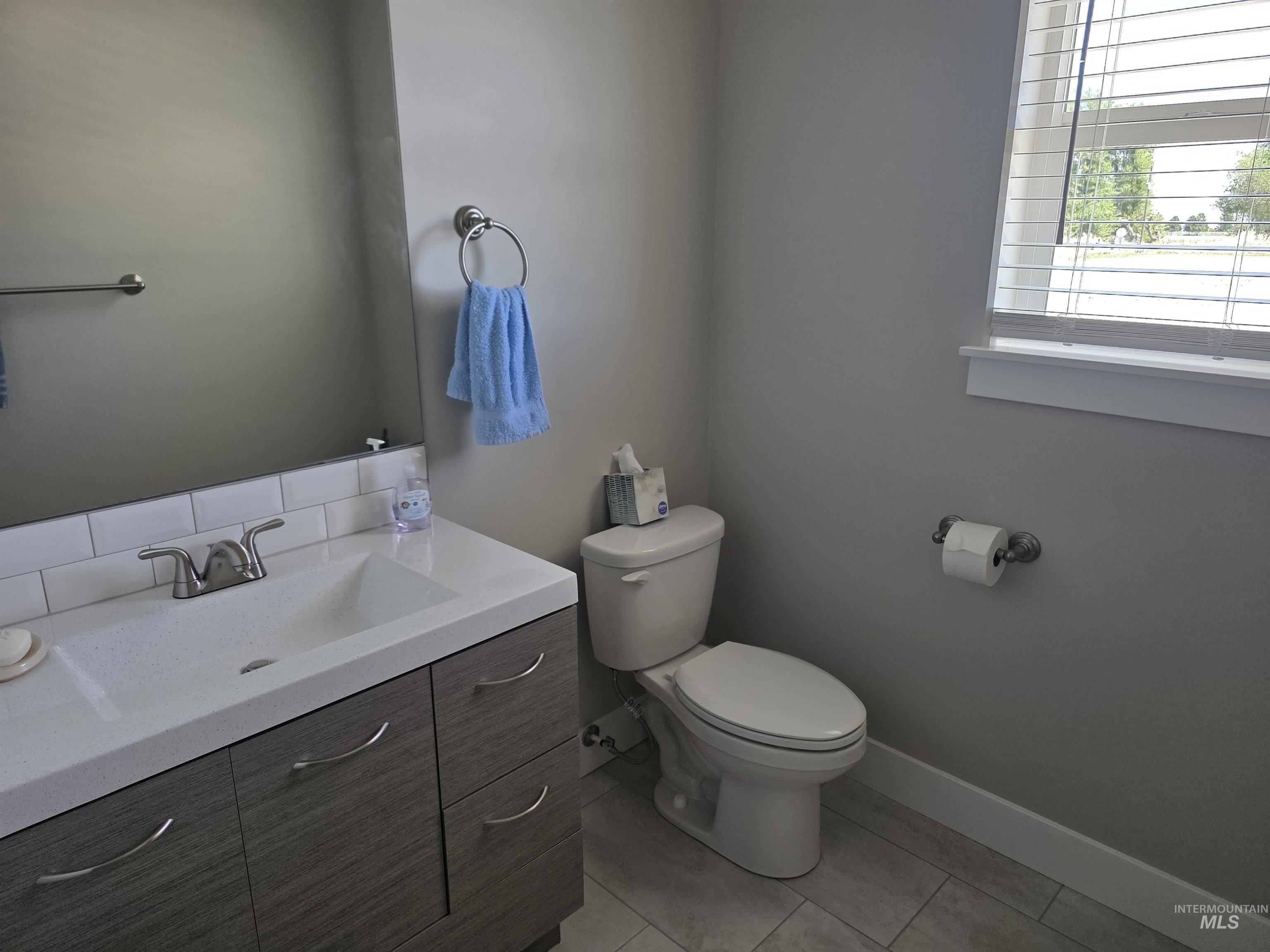 2843 E 3500 N. Property Photo 18