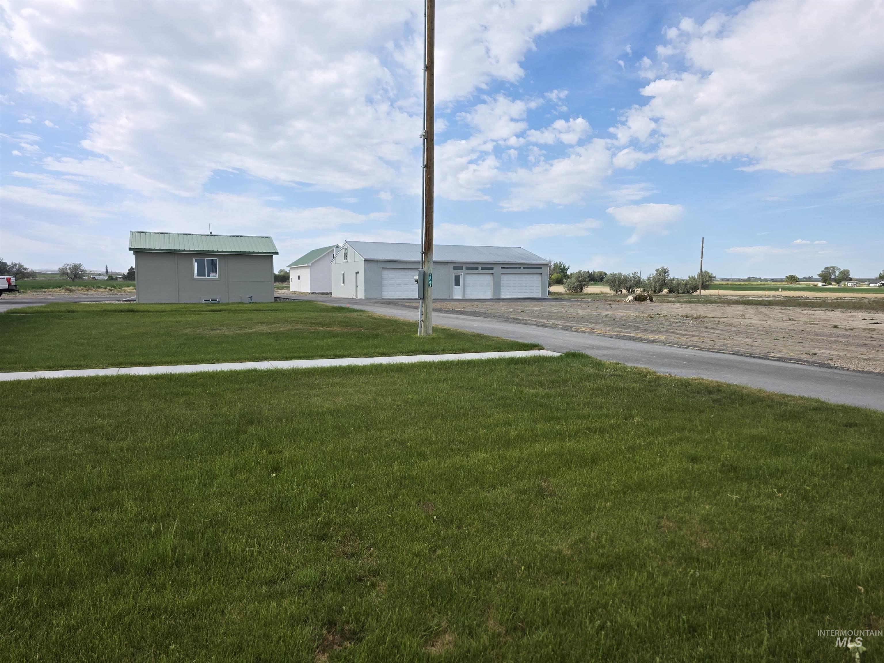 2843 E 3500 N. Property Photo 29