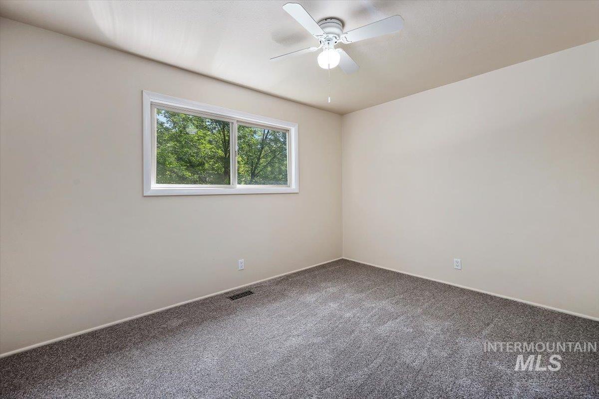 151 Fillmore St Property Photo 22