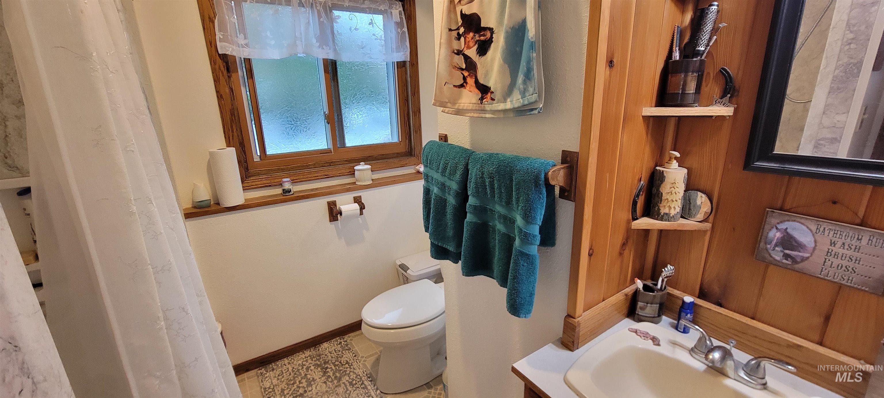 1303 4th St Property Photo 8