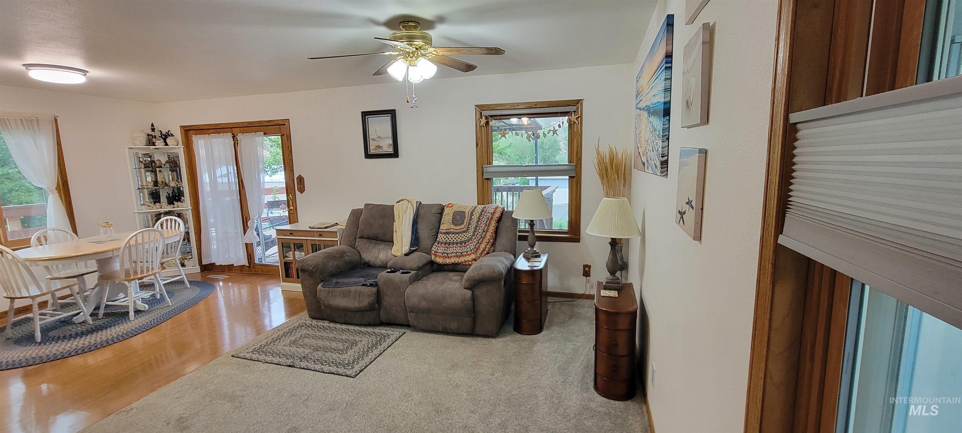1303 4th St Property Photo 13