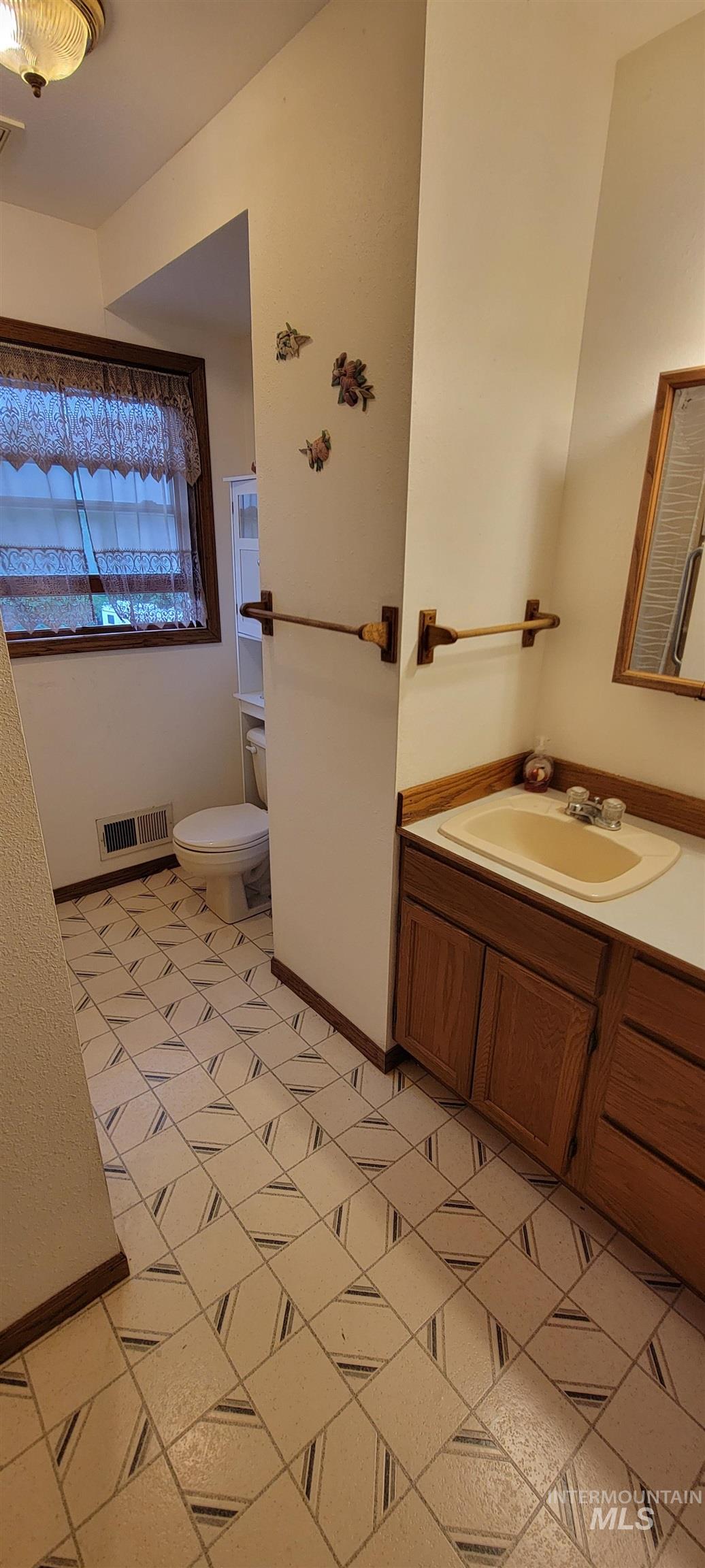 1303 4th St Property Photo 14