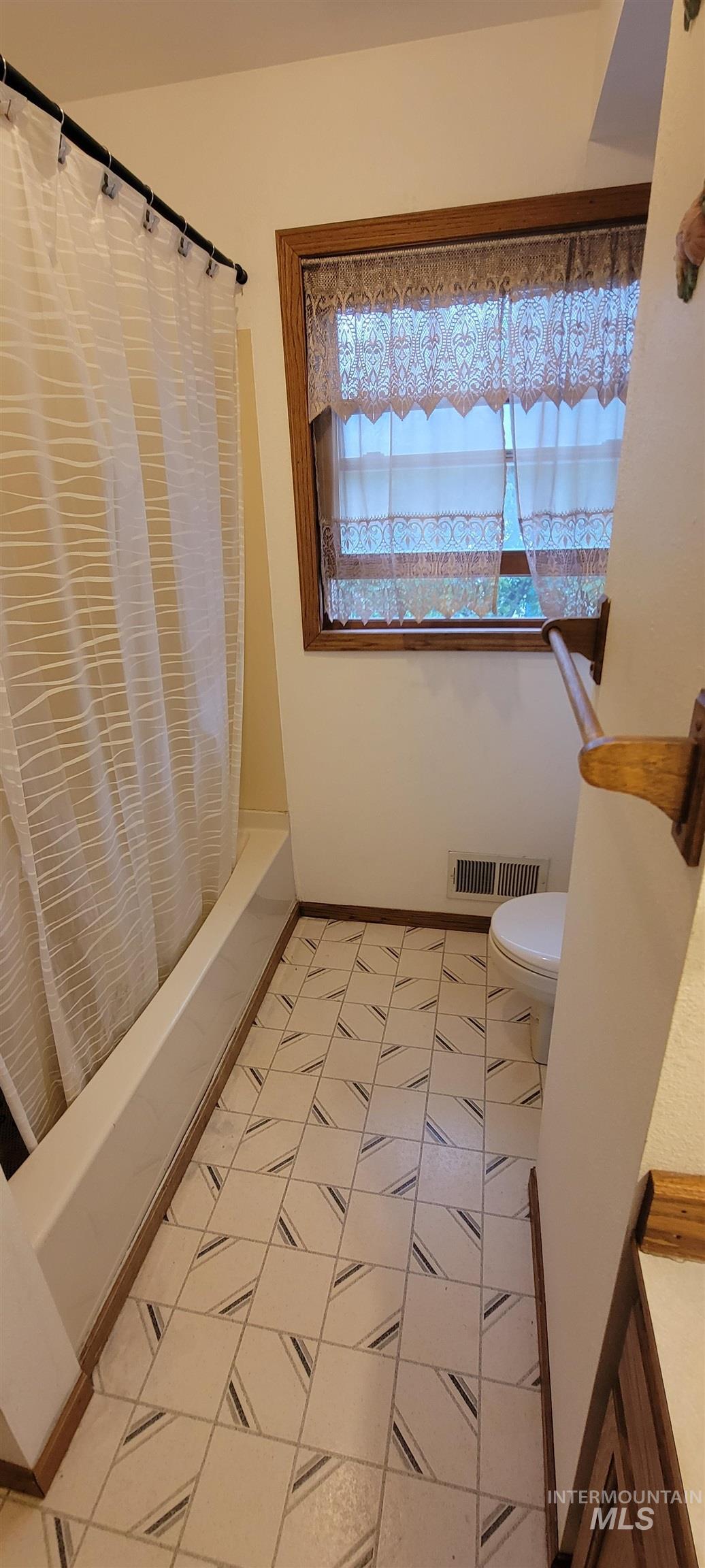 1303 4th St Property Photo 15