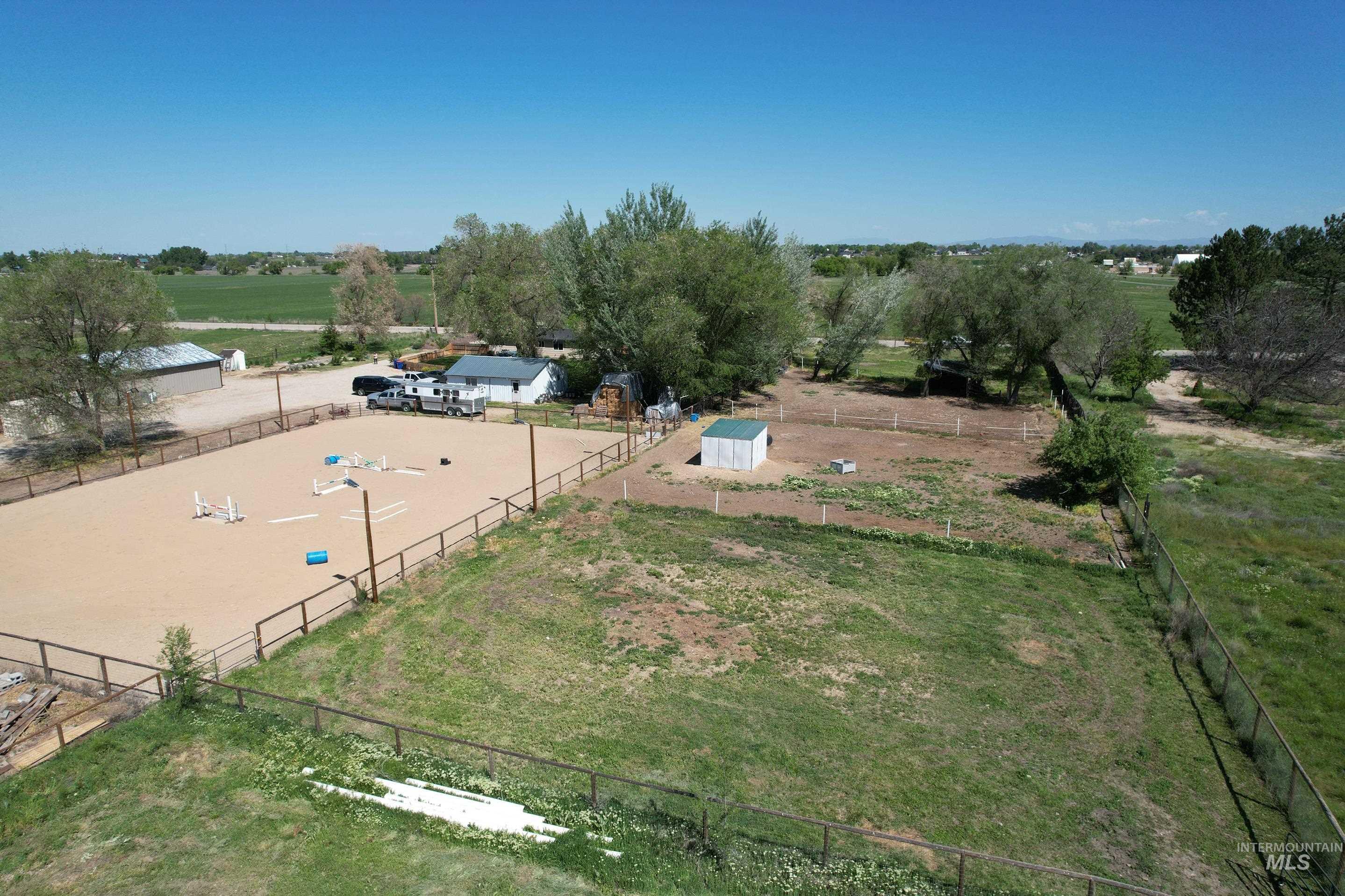 11855 W Hubbard Road Property Photo 6
