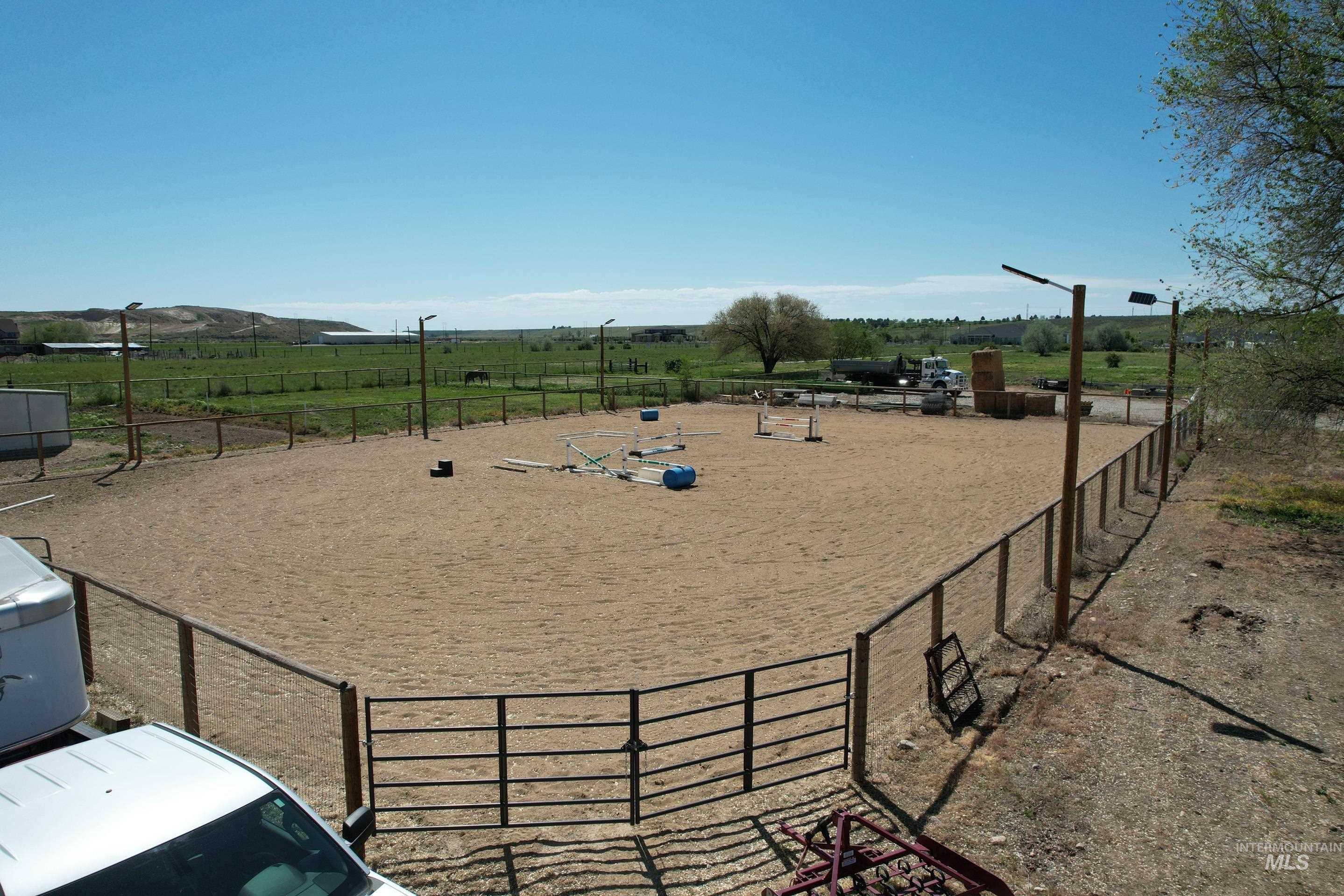 11855 W Hubbard Road Property Photo 12