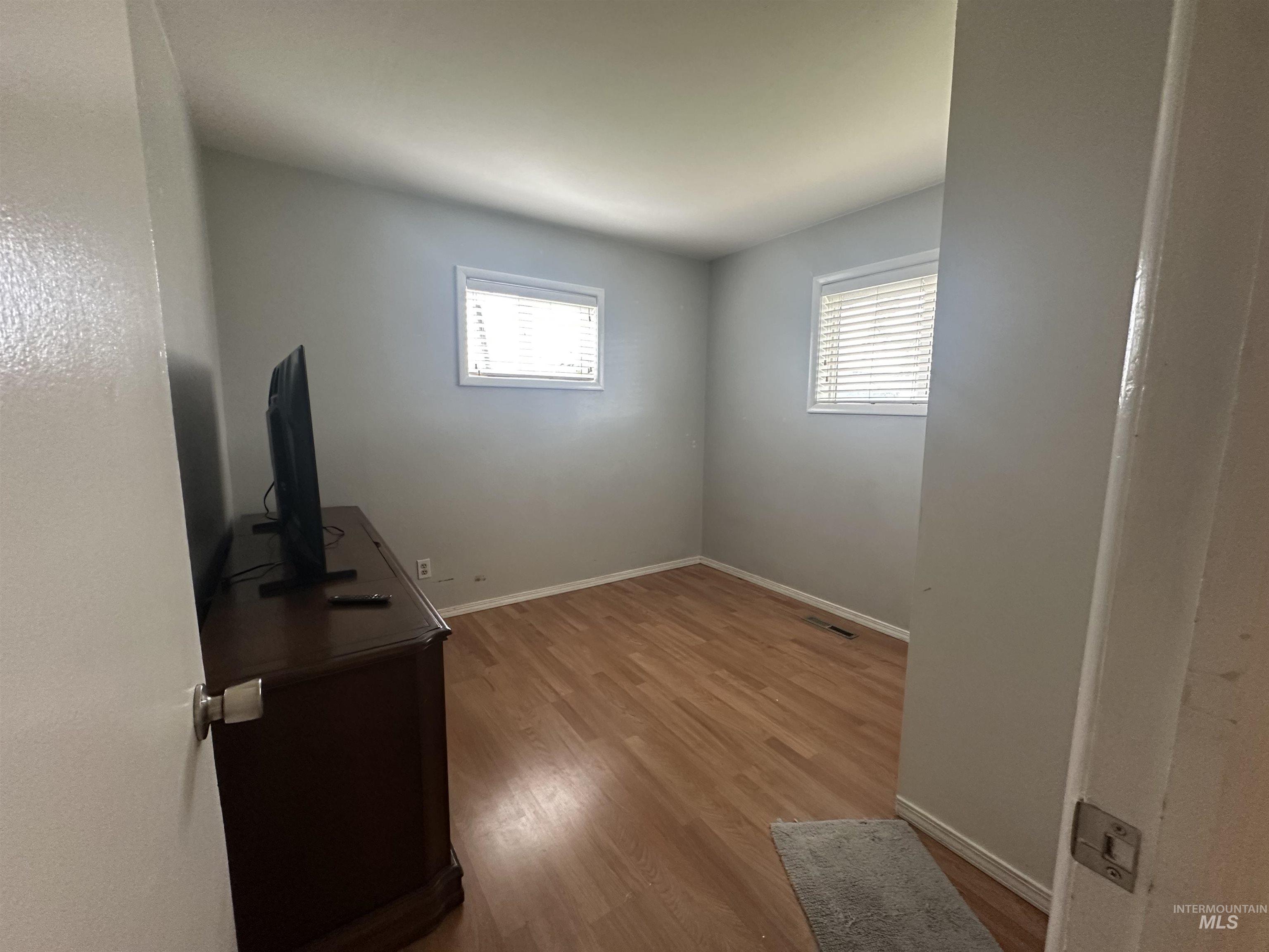630 Preston Ave Property Photo 9