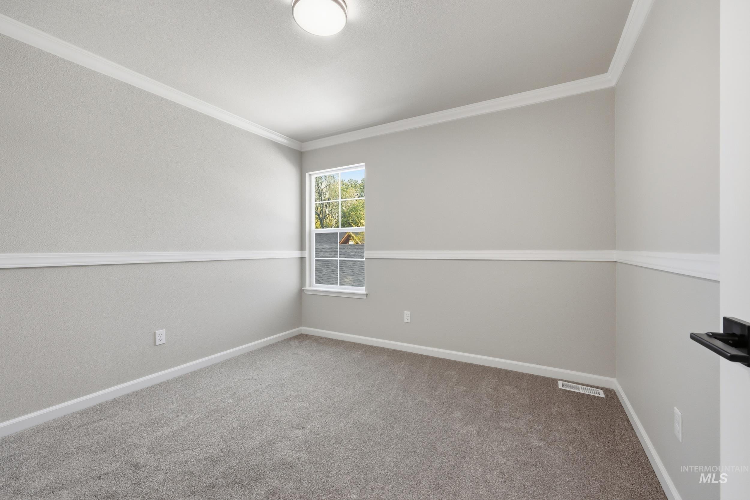 1675 S Annett St Property Photo 14
