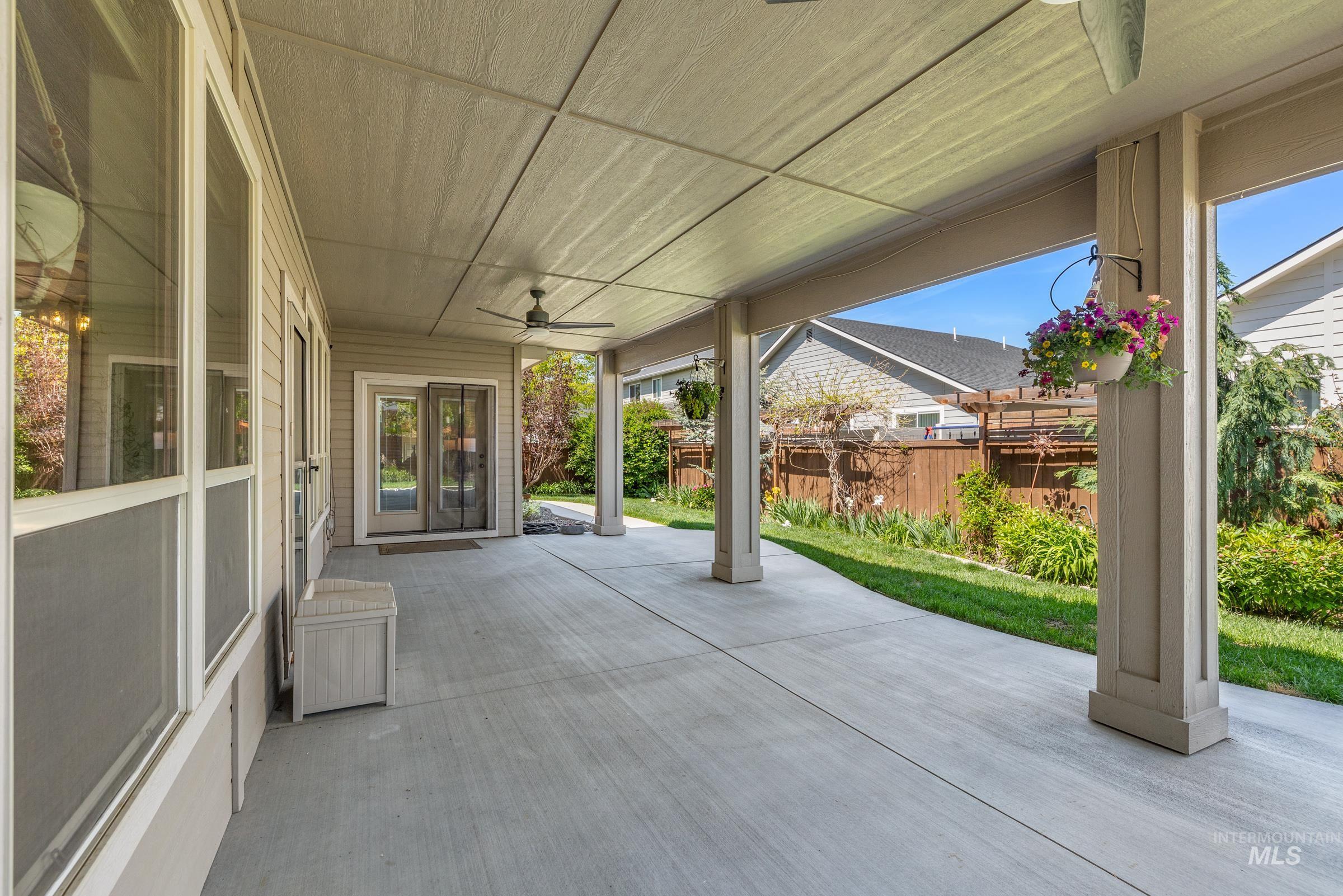 1054 E Pasacana Dr Property Photo 46