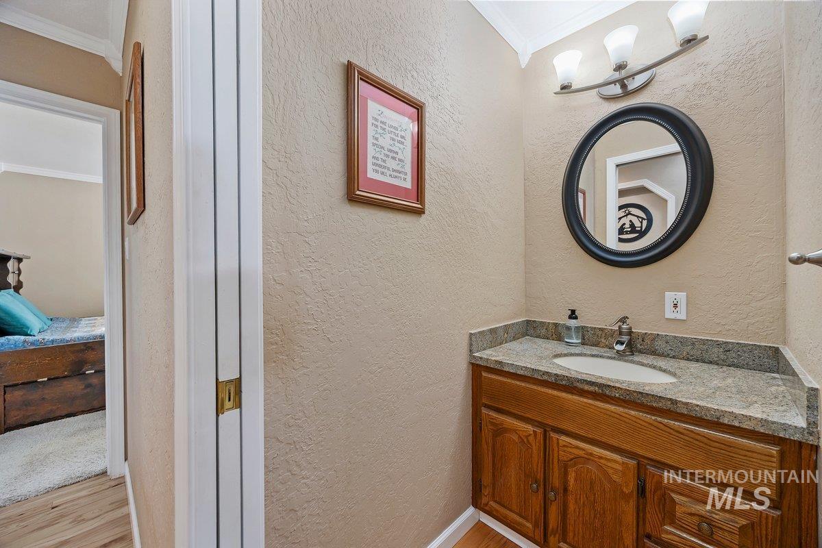 4004 N 2600 E. Property Photo 9