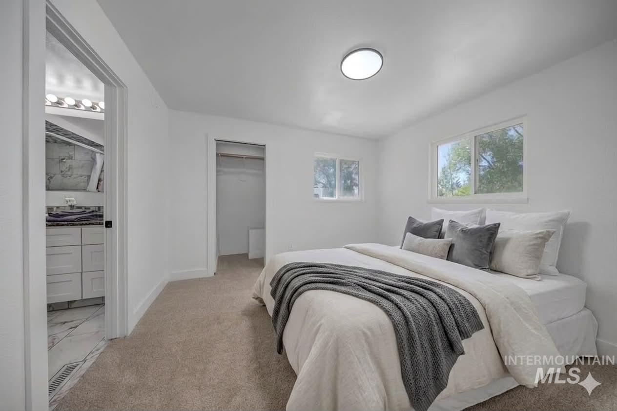 2121 Alameda Property Photo 18