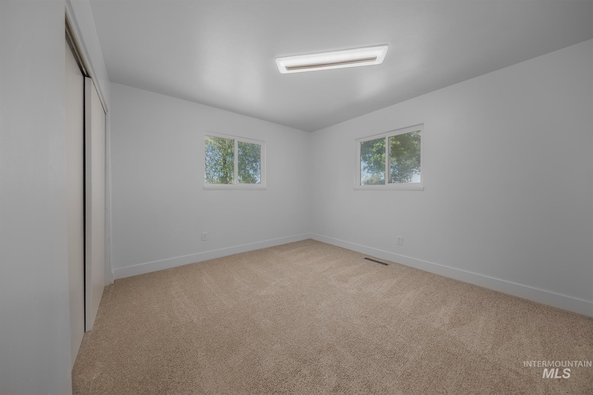 2121 Alameda Property Photo 19